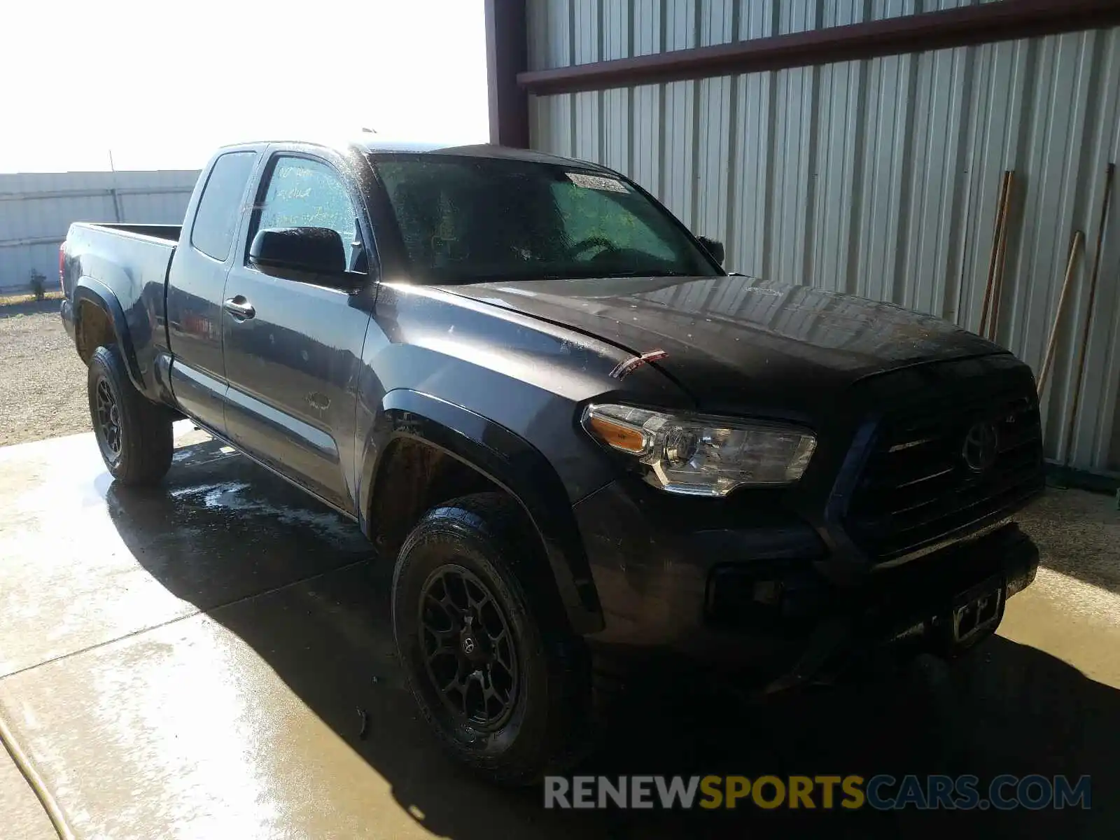 1 Photograph of a damaged car 5TFSZ5AN6KX166541 TOYOTA TACOMA 2019