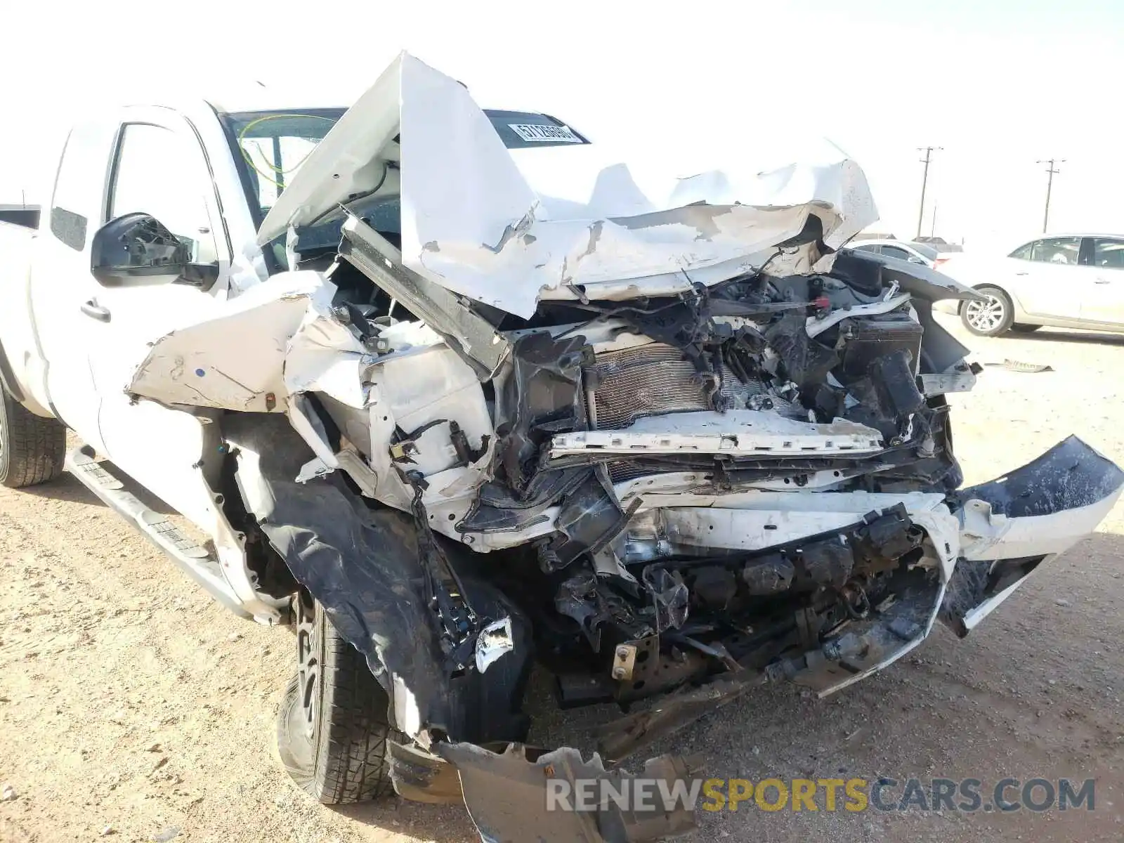 9 Photograph of a damaged car 5TFSZ5AN6KX203555 TOYOTA TACOMA 2019