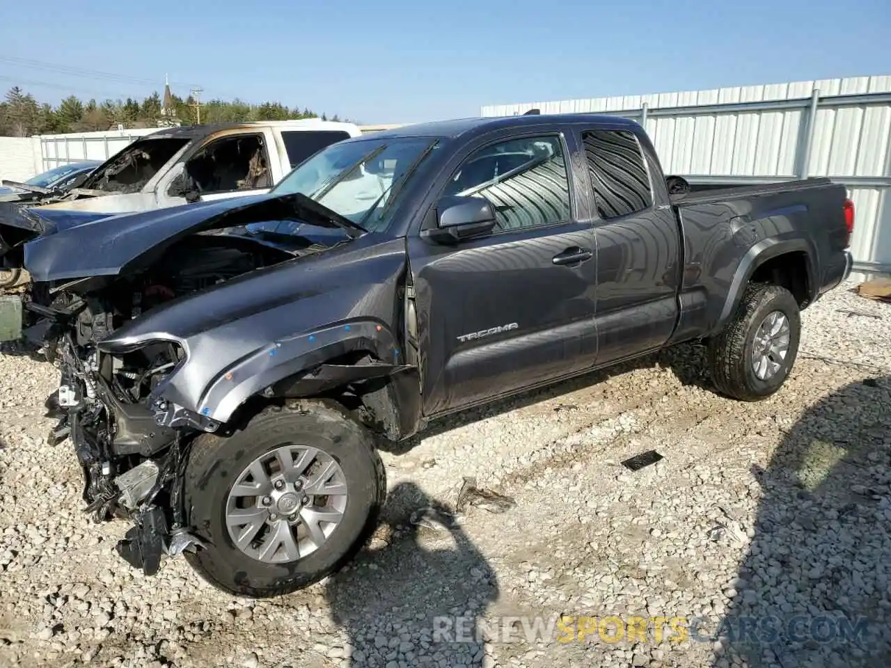 1 Photograph of a damaged car 5TFSZ5AN6KX207492 TOYOTA TACOMA 2019