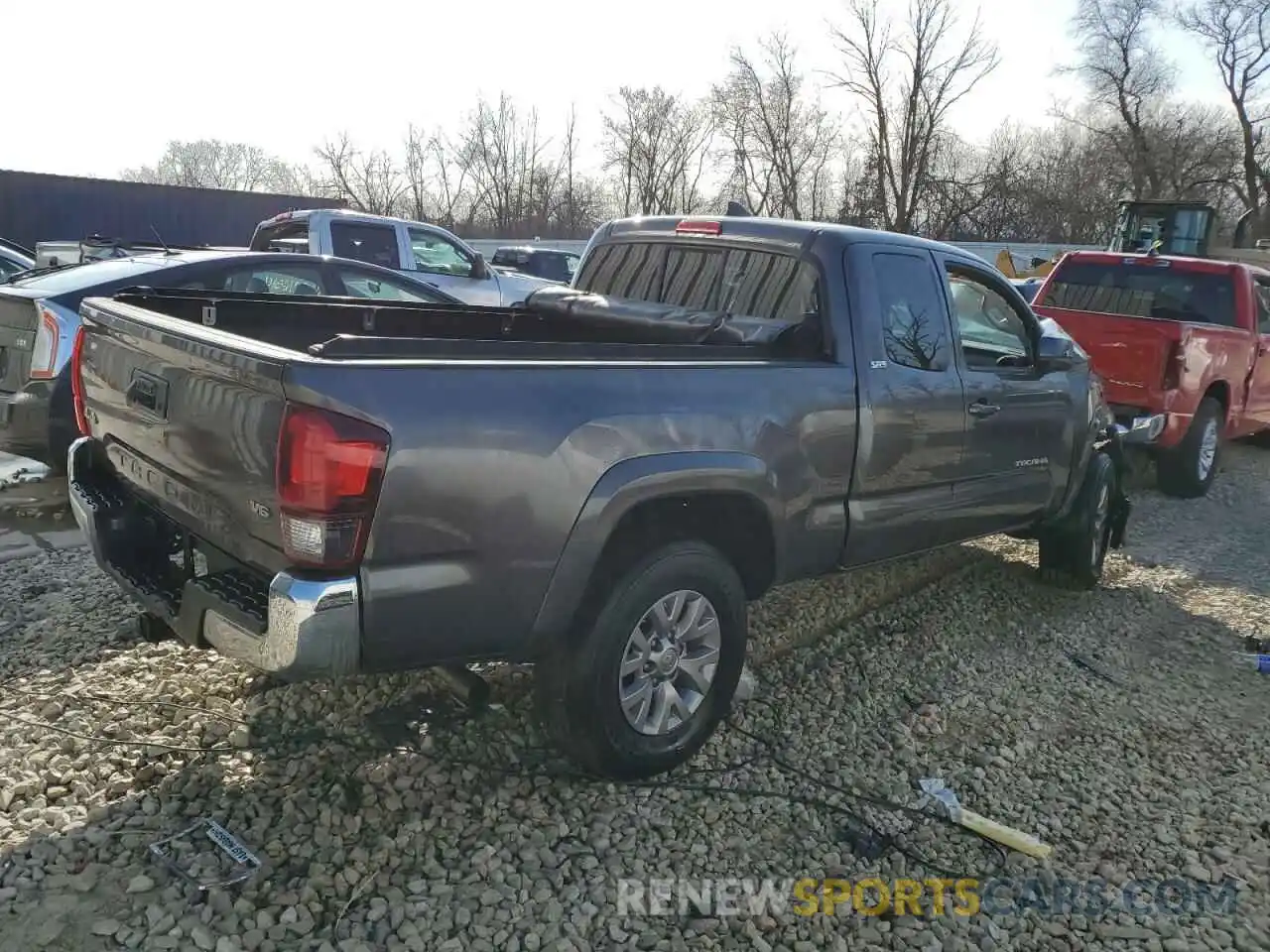 3 Photograph of a damaged car 5TFSZ5AN6KX207492 TOYOTA TACOMA 2019