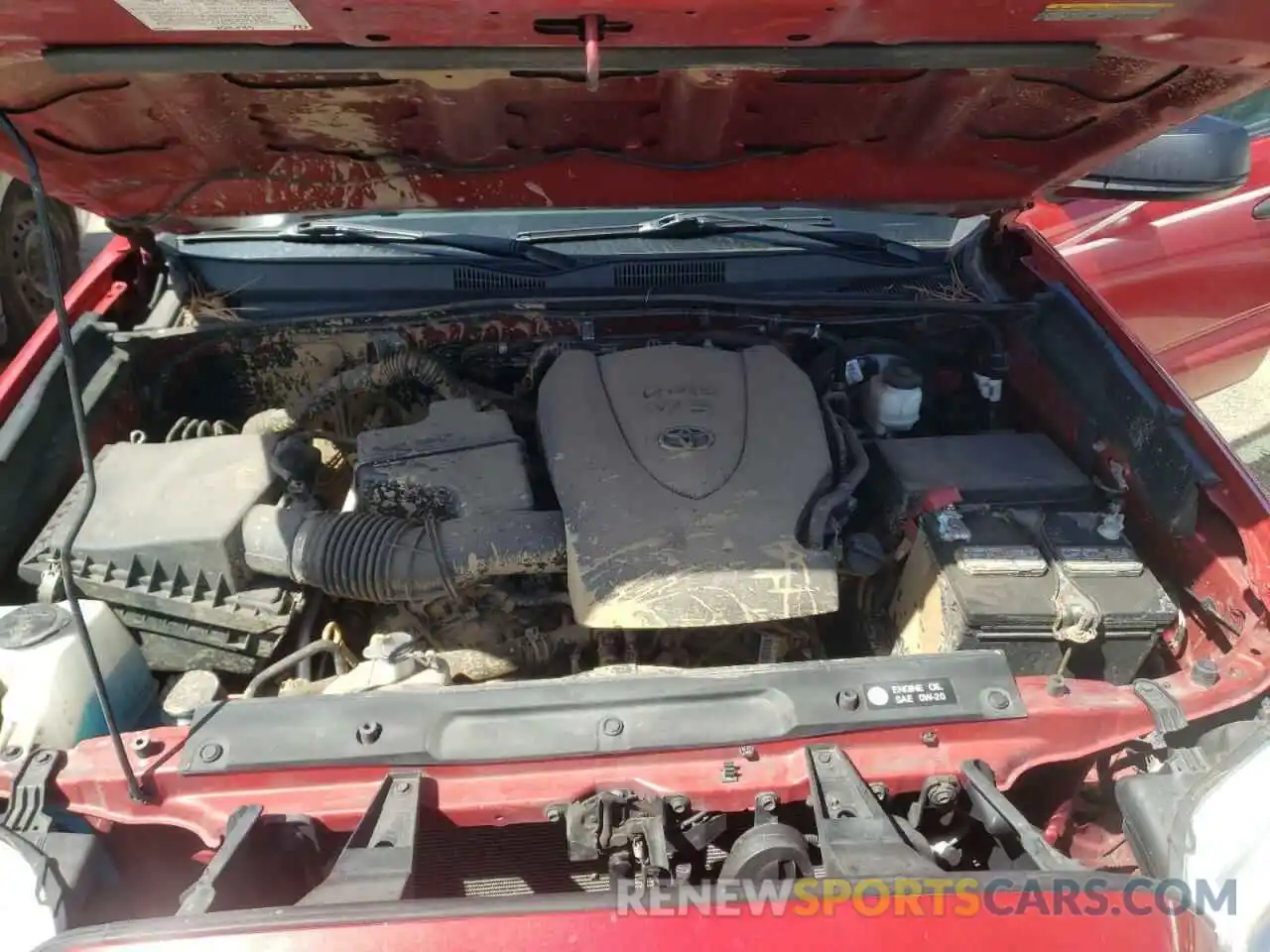 7 Photograph of a damaged car 5TFSZ5AN7KX171344 TOYOTA TACOMA 2019