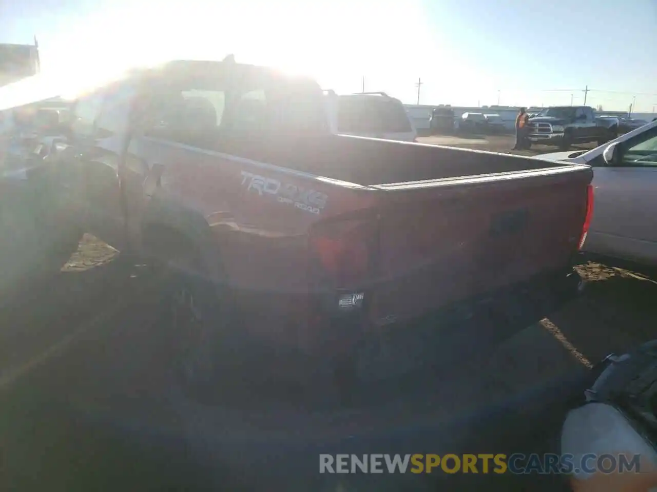 3 Photograph of a damaged car 5TFSZ5AN7KX182621 TOYOTA TACOMA 2019