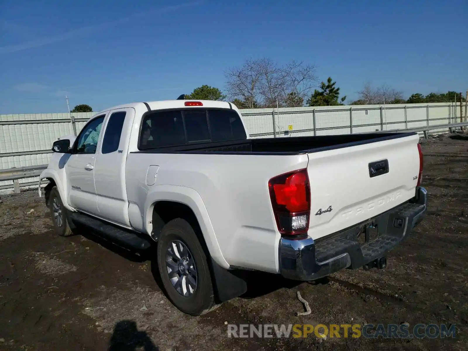 3 Photograph of a damaged car 5TFSZ5AN7KX187852 TOYOTA TACOMA 2019