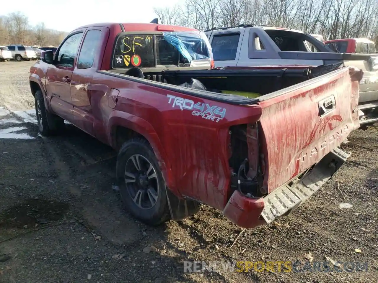 3 Photograph of a damaged car 5TFSZ5AN7KX189665 TOYOTA TACOMA 2019