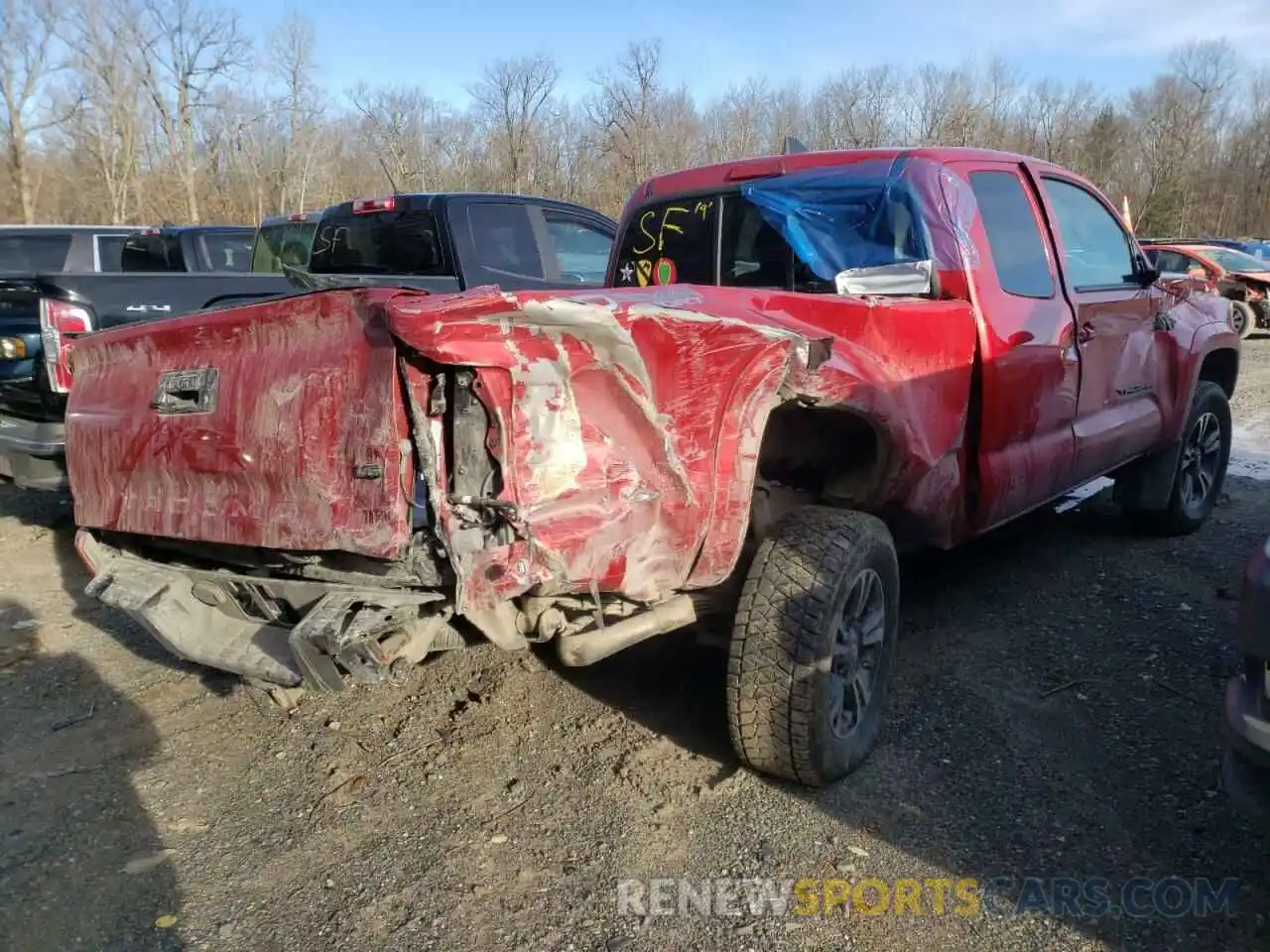 4 Photograph of a damaged car 5TFSZ5AN7KX189665 TOYOTA TACOMA 2019