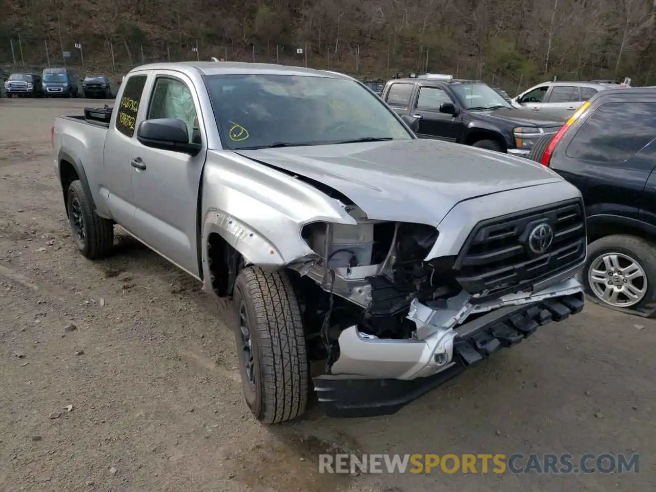 1 Photograph of a damaged car 5TFSZ5AN7KX194249 TOYOTA TACOMA 2019