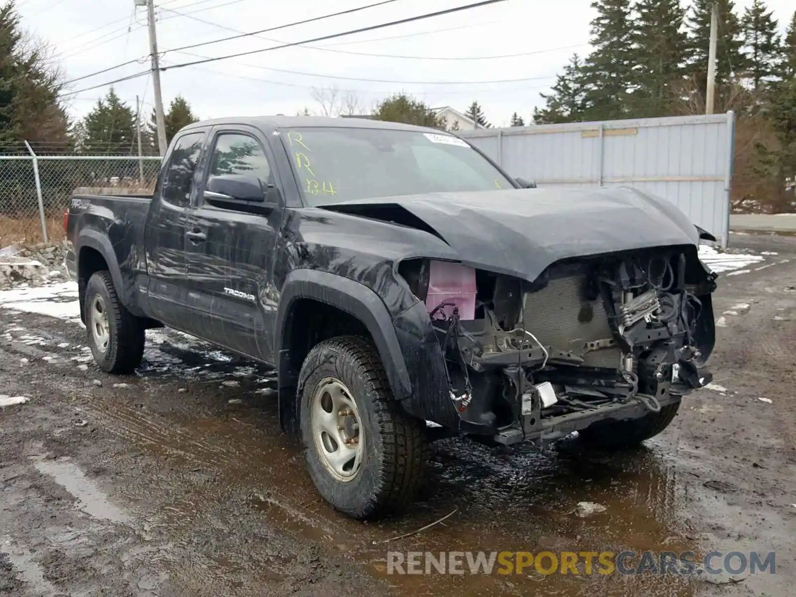 1 Photograph of a damaged car 5TFSZ5AN7KX200213 TOYOTA TACOMA 2019