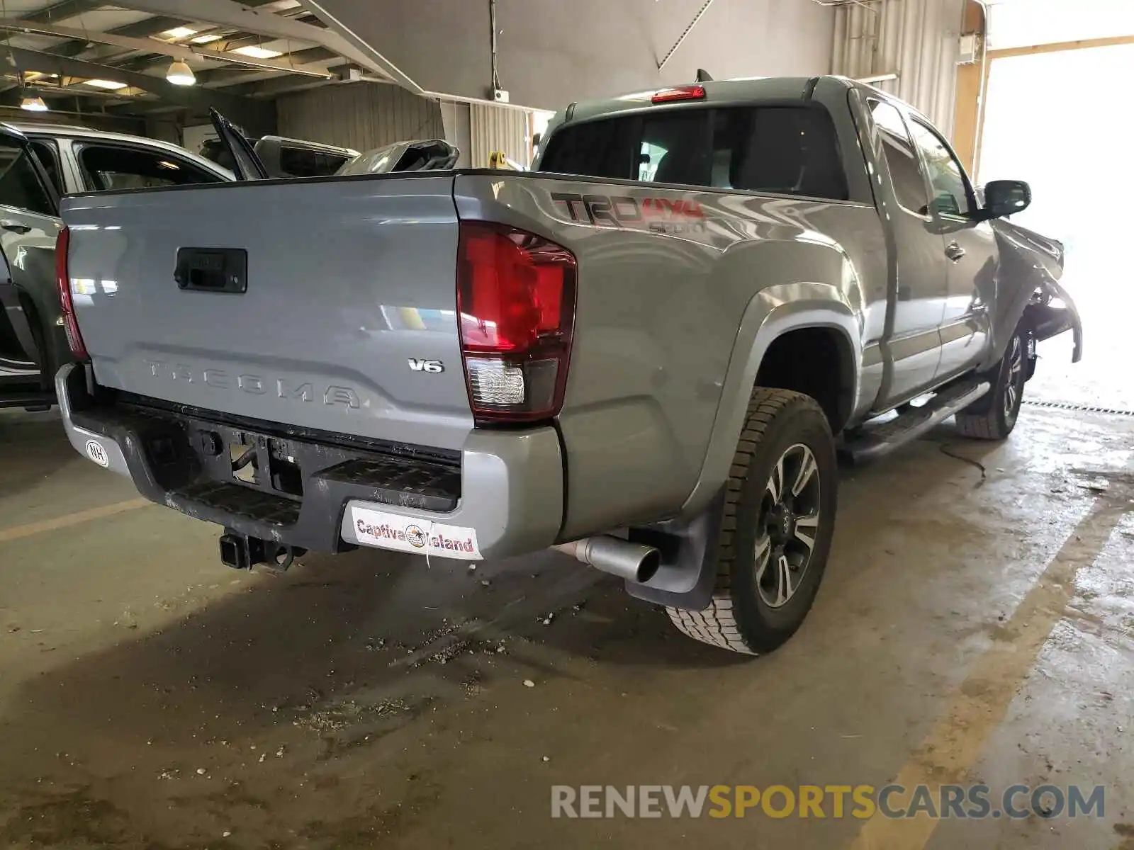 4 Photograph of a damaged car 5TFSZ5AN8KX170025 TOYOTA TACOMA 2019