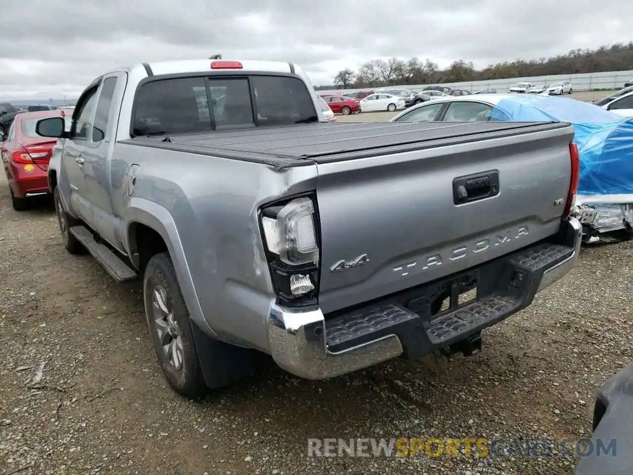 3 Photograph of a damaged car 5TFSZ5AN8KX195782 TOYOTA TACOMA 2019