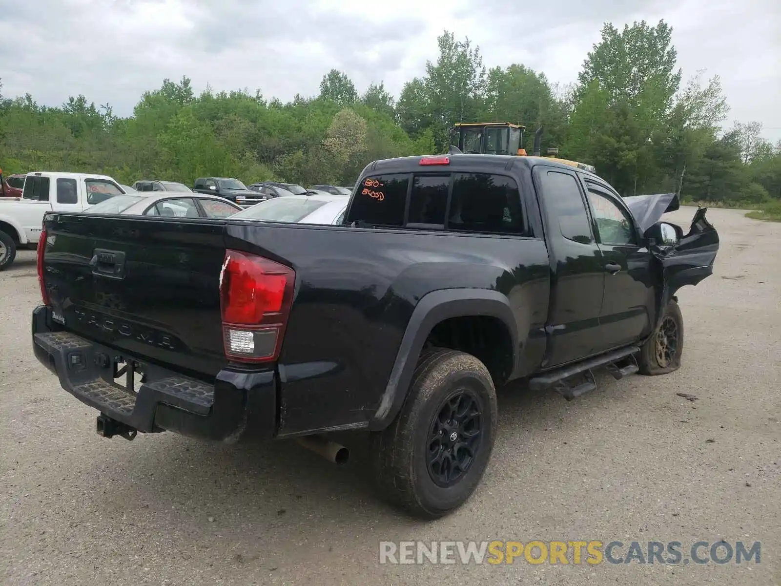 4 Photograph of a damaged car 5TFSZ5AN9KX171376 TOYOTA TACOMA 2019