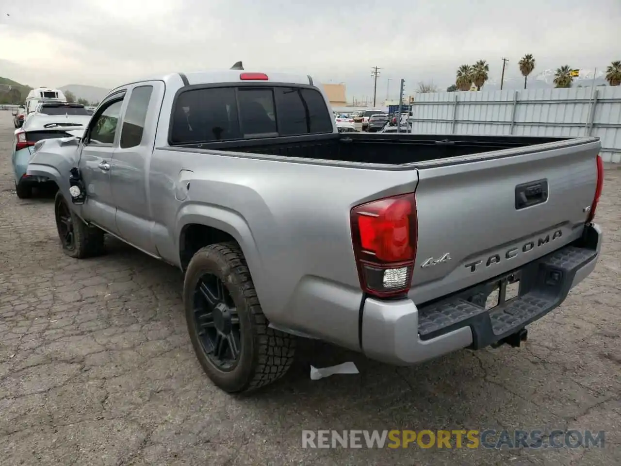 3 Photograph of a damaged car 5TFSZ5AN9KX175086 TOYOTA TACOMA 2019