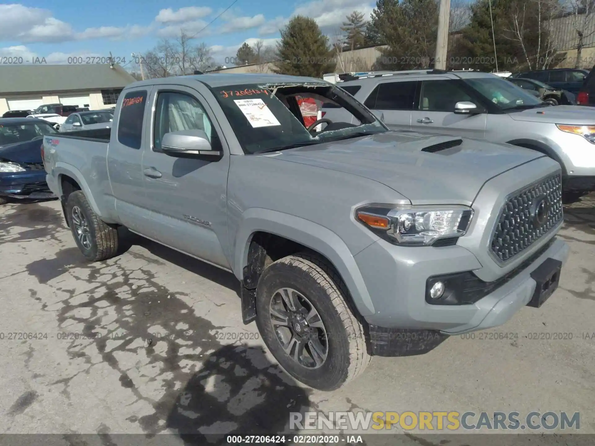 1 Photograph of a damaged car 5TFSZ5AN9KX194009 TOYOTA TACOMA 2019