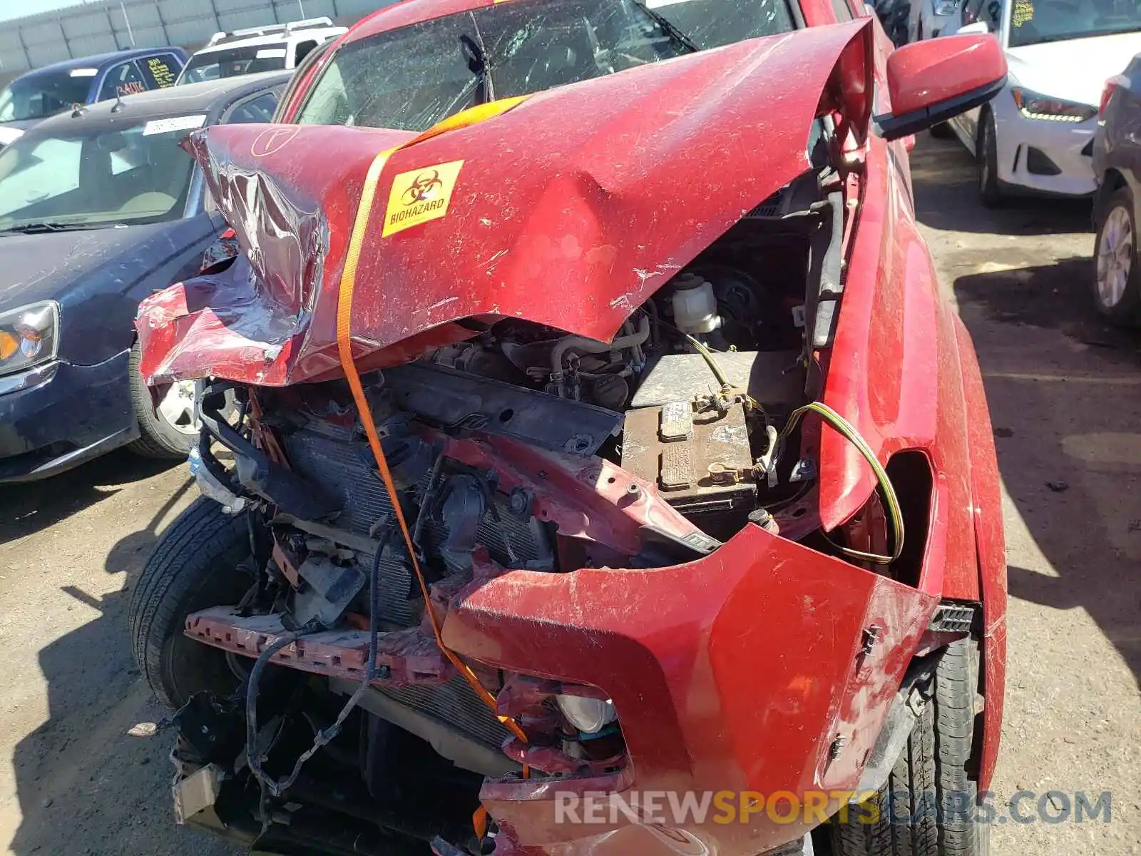 7 Photograph of a damaged car 5TFSZ5AN9KX206580 TOYOTA TACOMA 2019