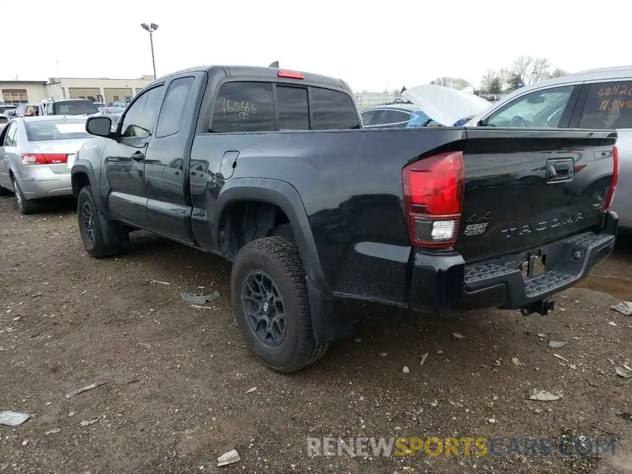 3 Фотография поврежденного автомобиля 5TFSZ5ANXKX165666 TOYOTA TACOMA 2019