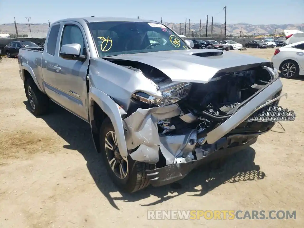 1 Photograph of a damaged car 5TFSZ5ANXKX171032 TOYOTA TACOMA 2019