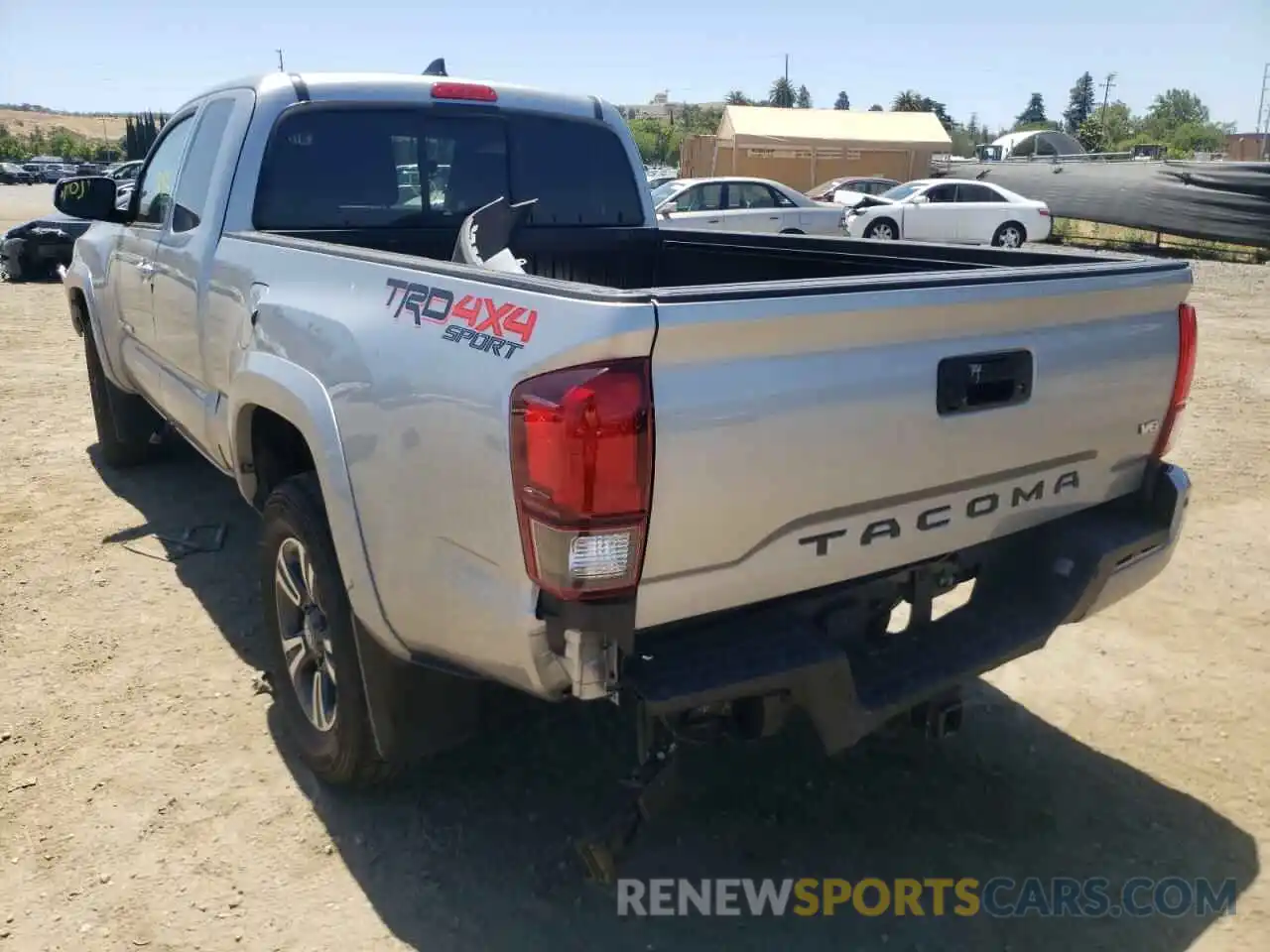 3 Photograph of a damaged car 5TFSZ5ANXKX171032 TOYOTA TACOMA 2019