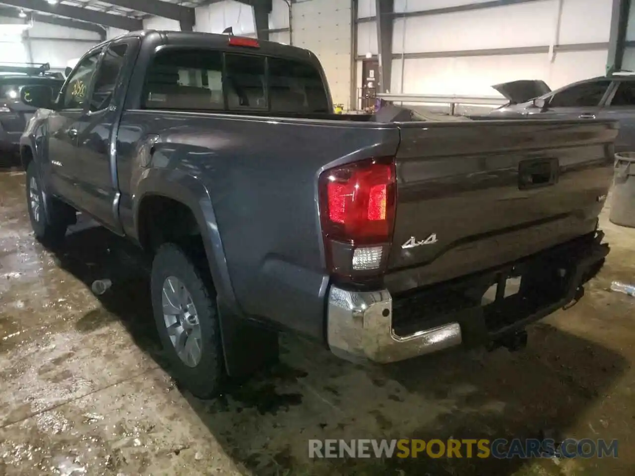 3 Photograph of a damaged car 5TFSZ5ANXKX181267 TOYOTA TACOMA 2019