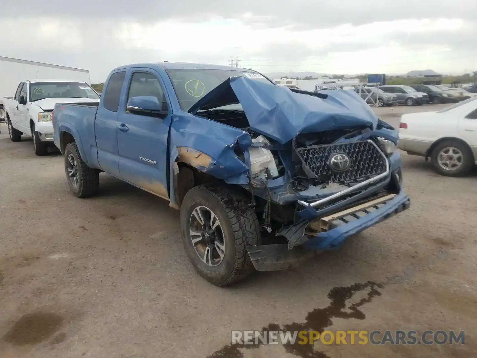 1 Photograph of a damaged car 5TFSZ5ANXKX182970 TOYOTA TACOMA 2019