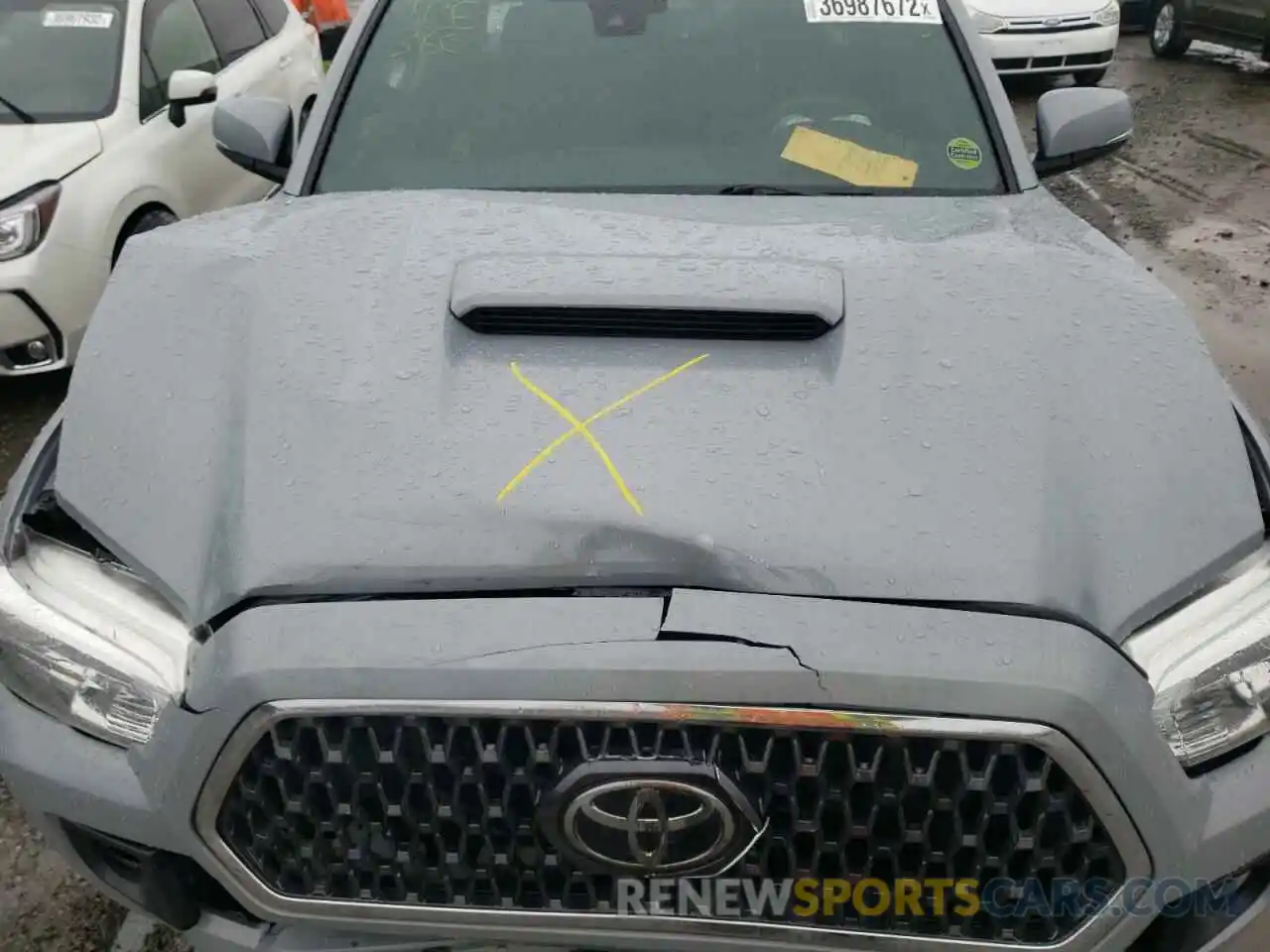 7 Photograph of a damaged car 5TFSZ5ANXKX193158 TOYOTA TACOMA 2019