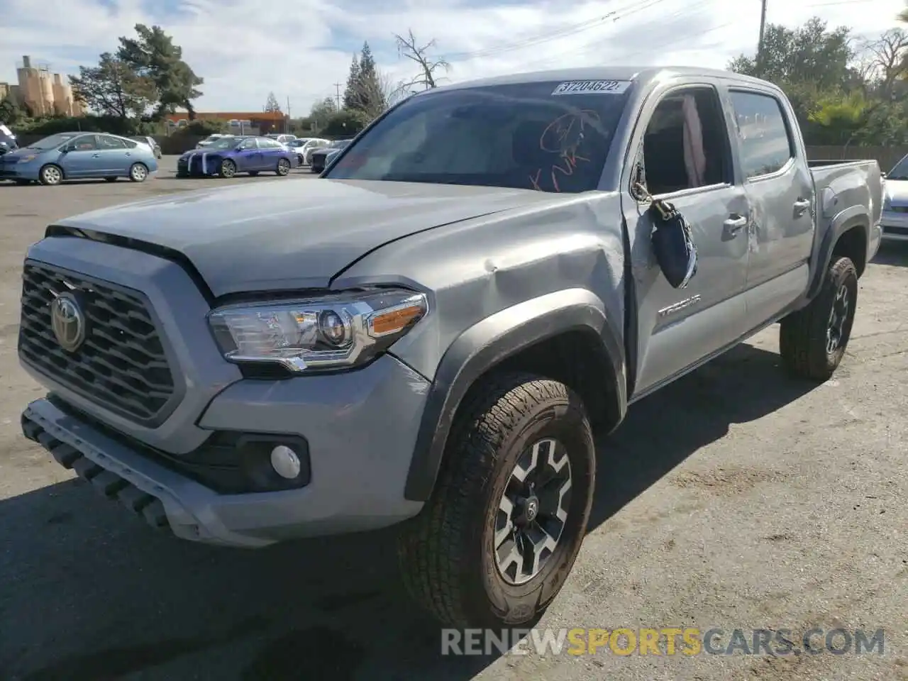 2 Photograph of a damaged car 3TMAZ5CN0LM115617 TOYOTA TACOMA 2020