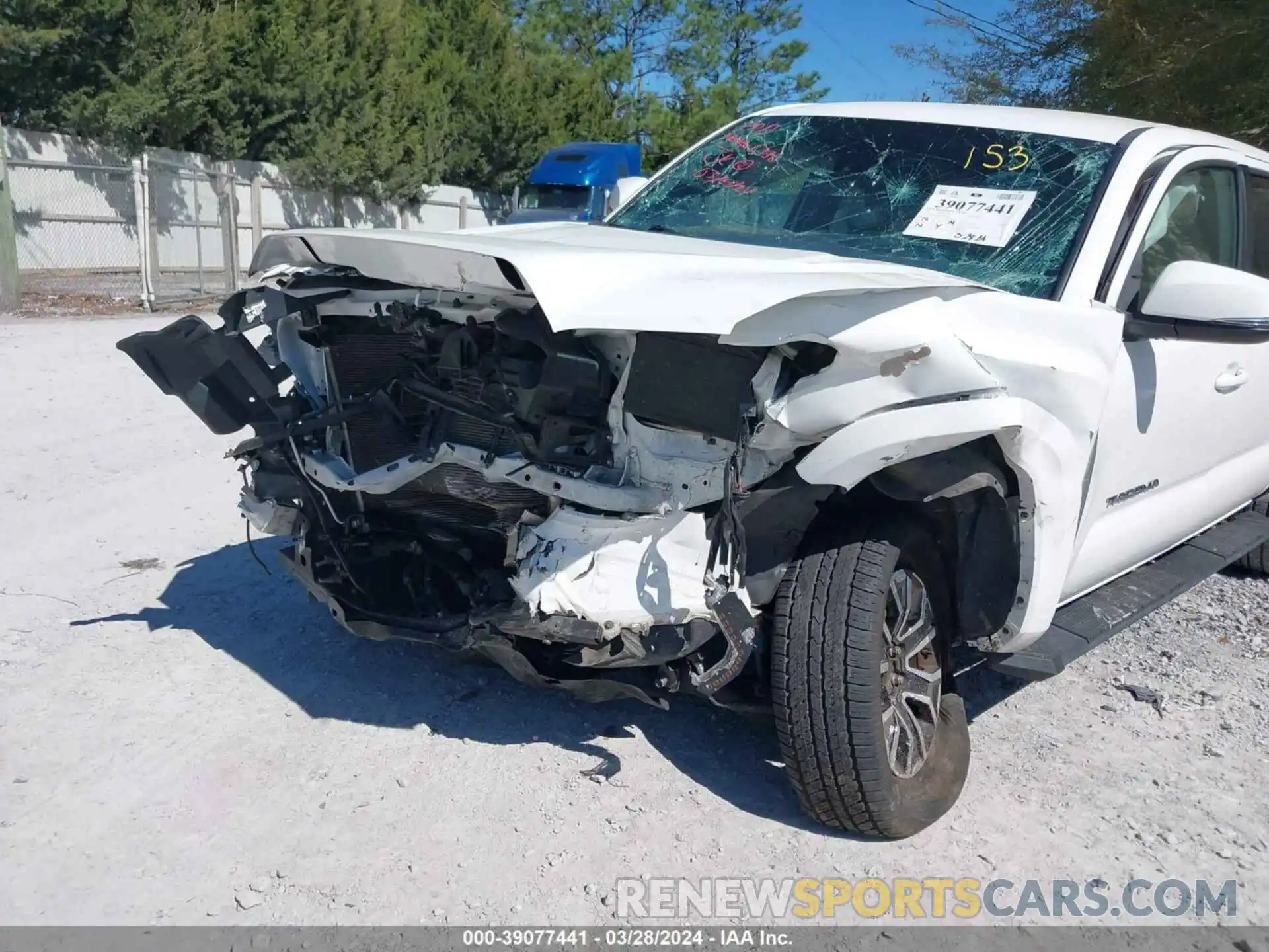 6 Фотография поврежденного автомобиля 3TMAZ5CN0LM115732 TOYOTA TACOMA 2020