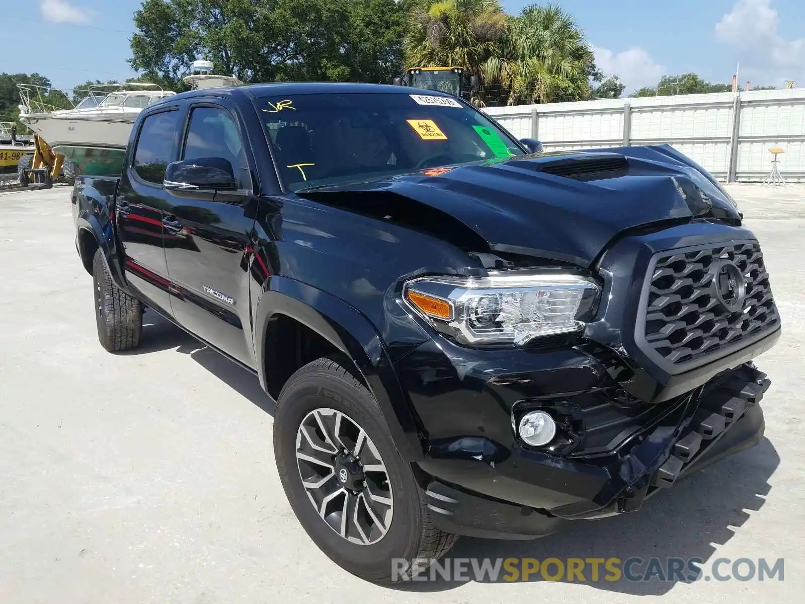 1 Photograph of a damaged car 3TMAZ5CN0LM116850 TOYOTA TACOMA 2020