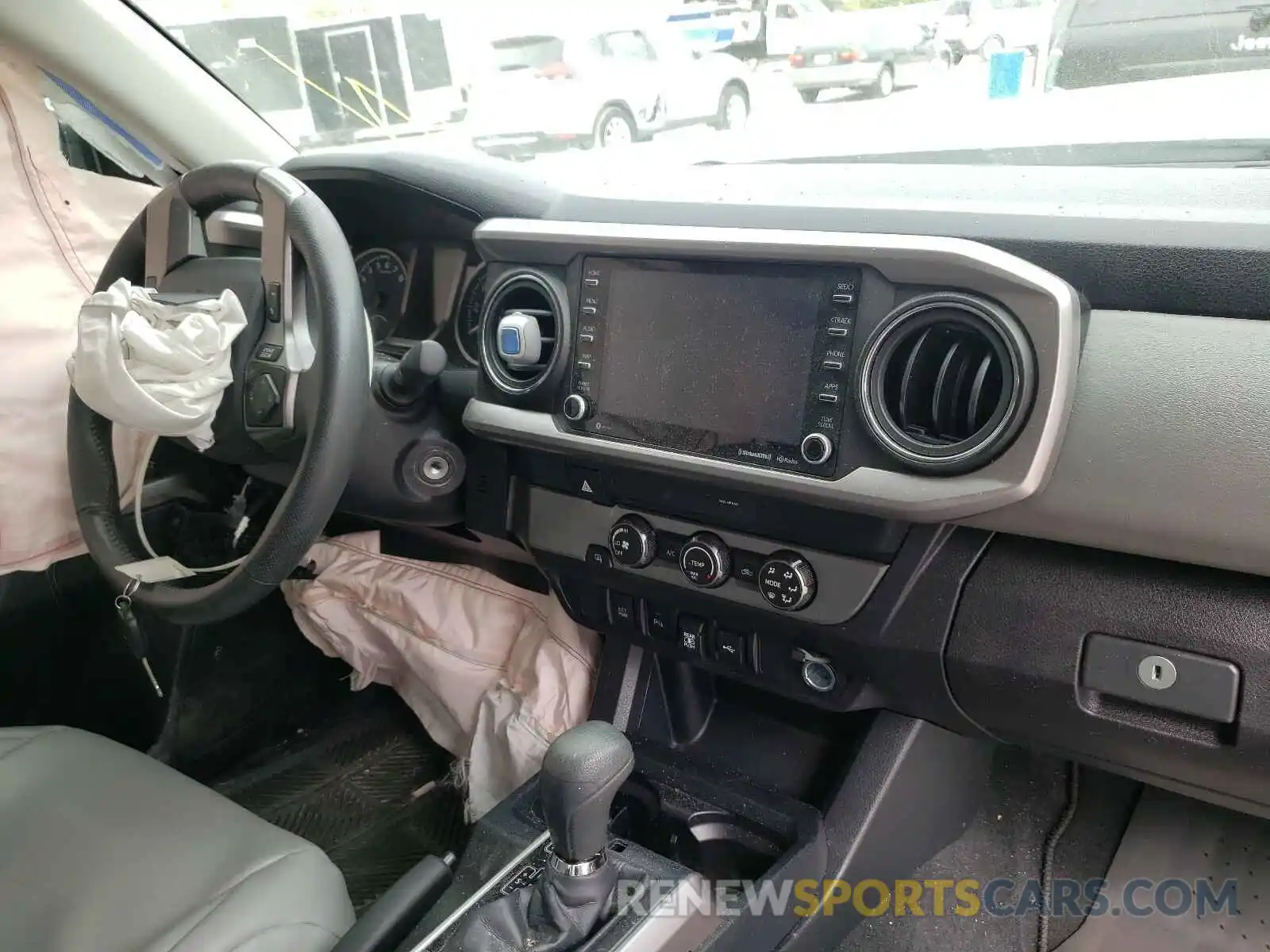 9 Photograph of a damaged car 3TMAZ5CN0LM120459 TOYOTA TACOMA 2020