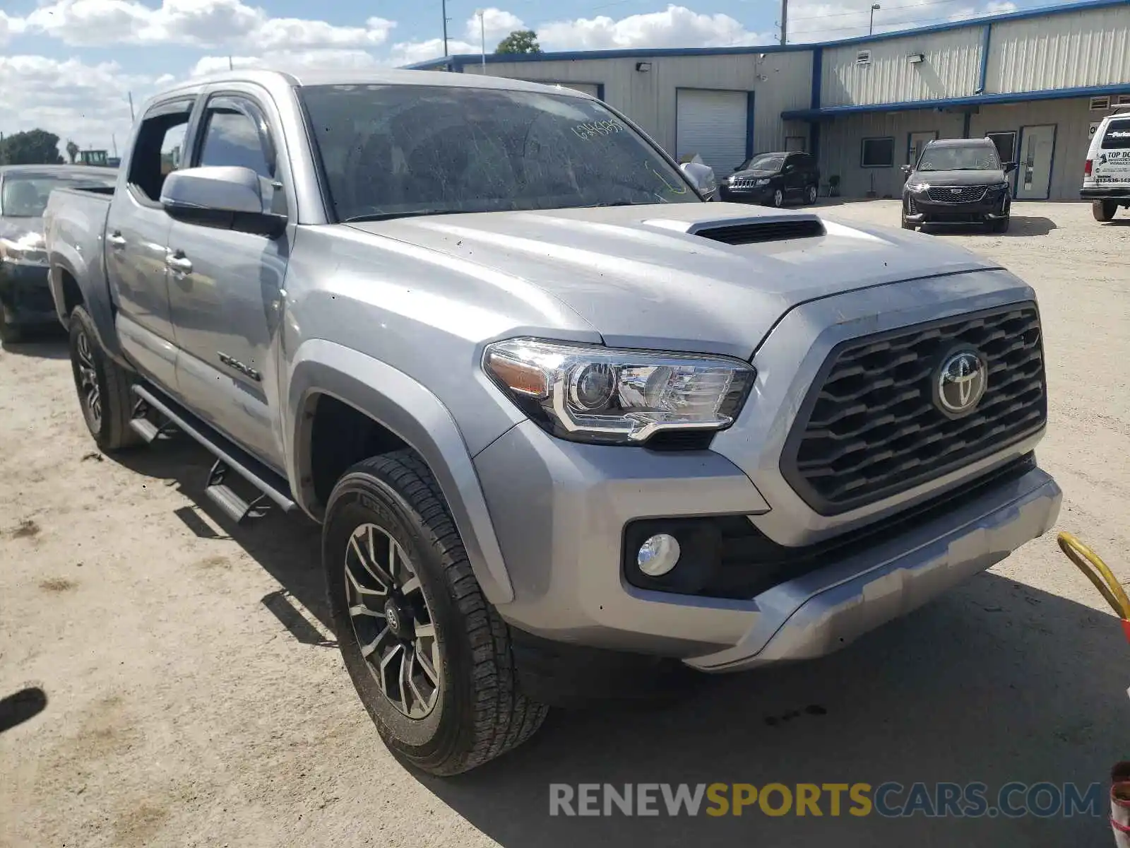 1 Photograph of a damaged car 3TMAZ5CN0LM122020 TOYOTA TACOMA 2020