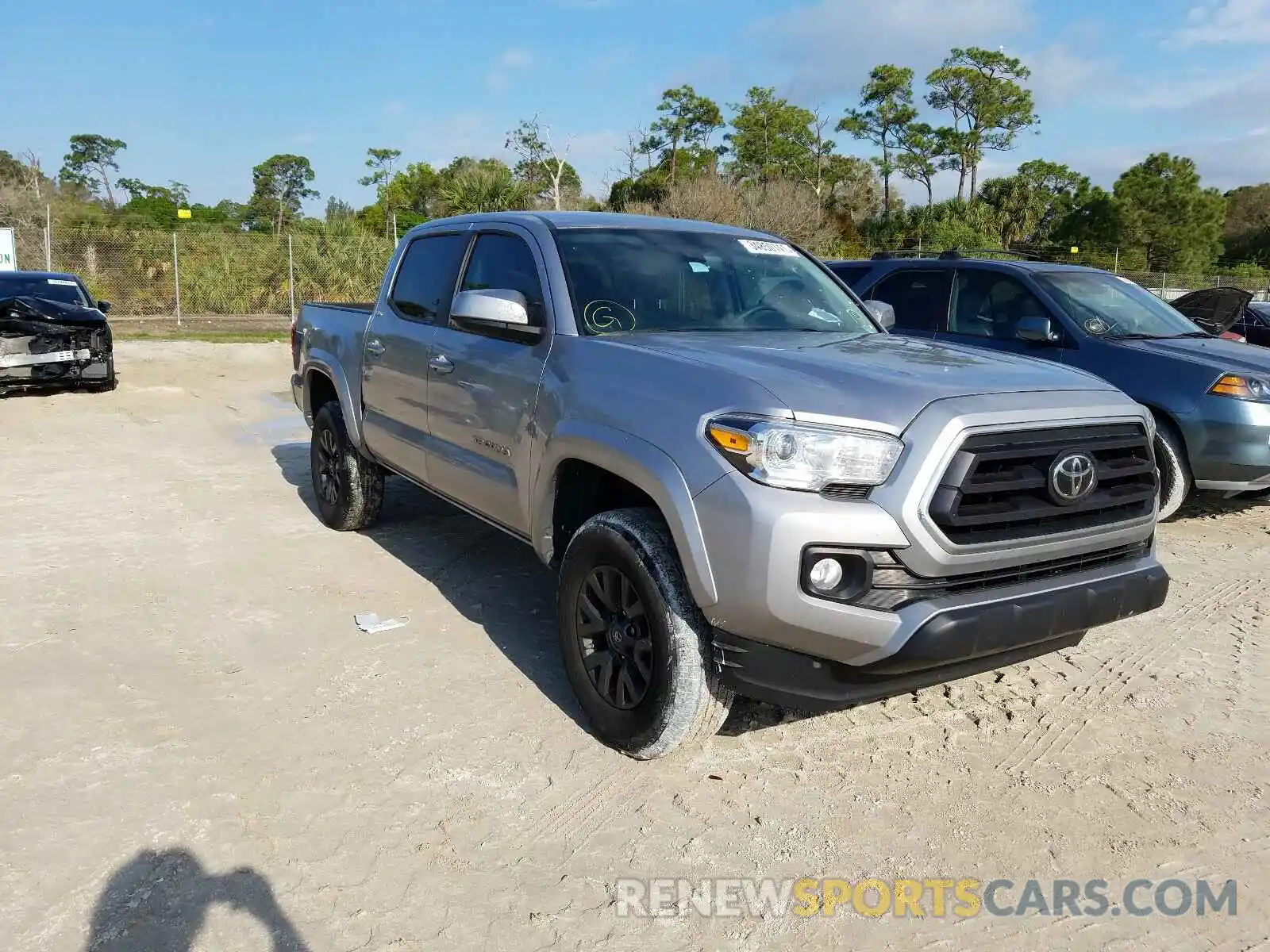 1 Photograph of a damaged car 3TMAZ5CN0LM123197 TOYOTA TACOMA 2020