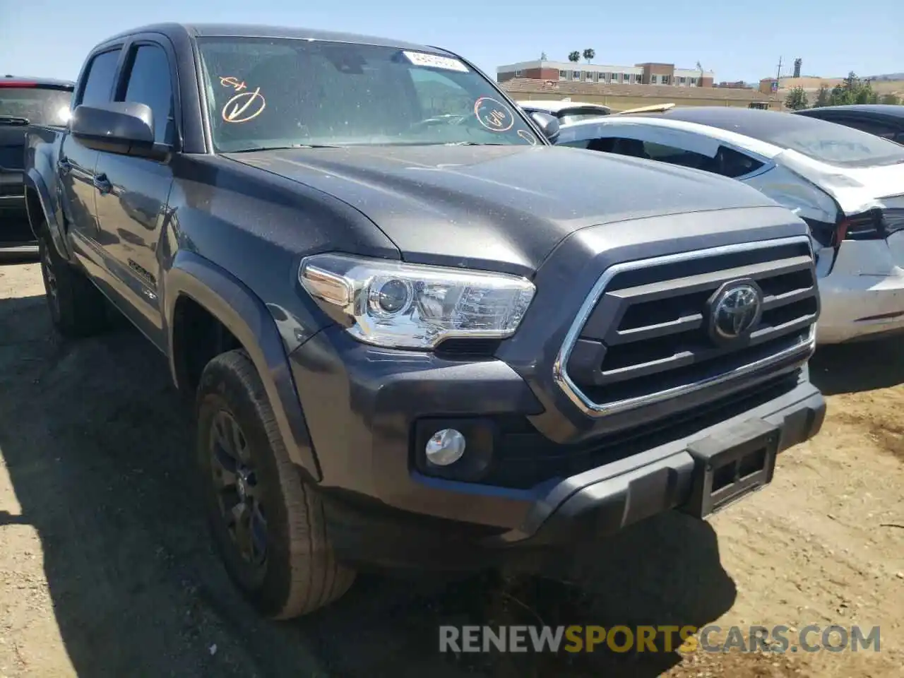 1 Photograph of a damaged car 3TMAZ5CN0LM126374 TOYOTA TACOMA 2020