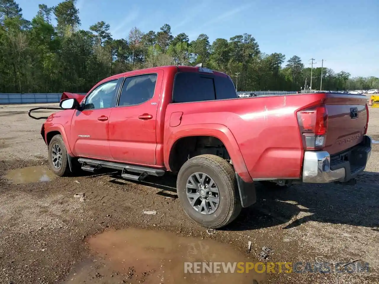 2 Photograph of a damaged car 3TMAZ5CN0LM135169 TOYOTA TACOMA 2020