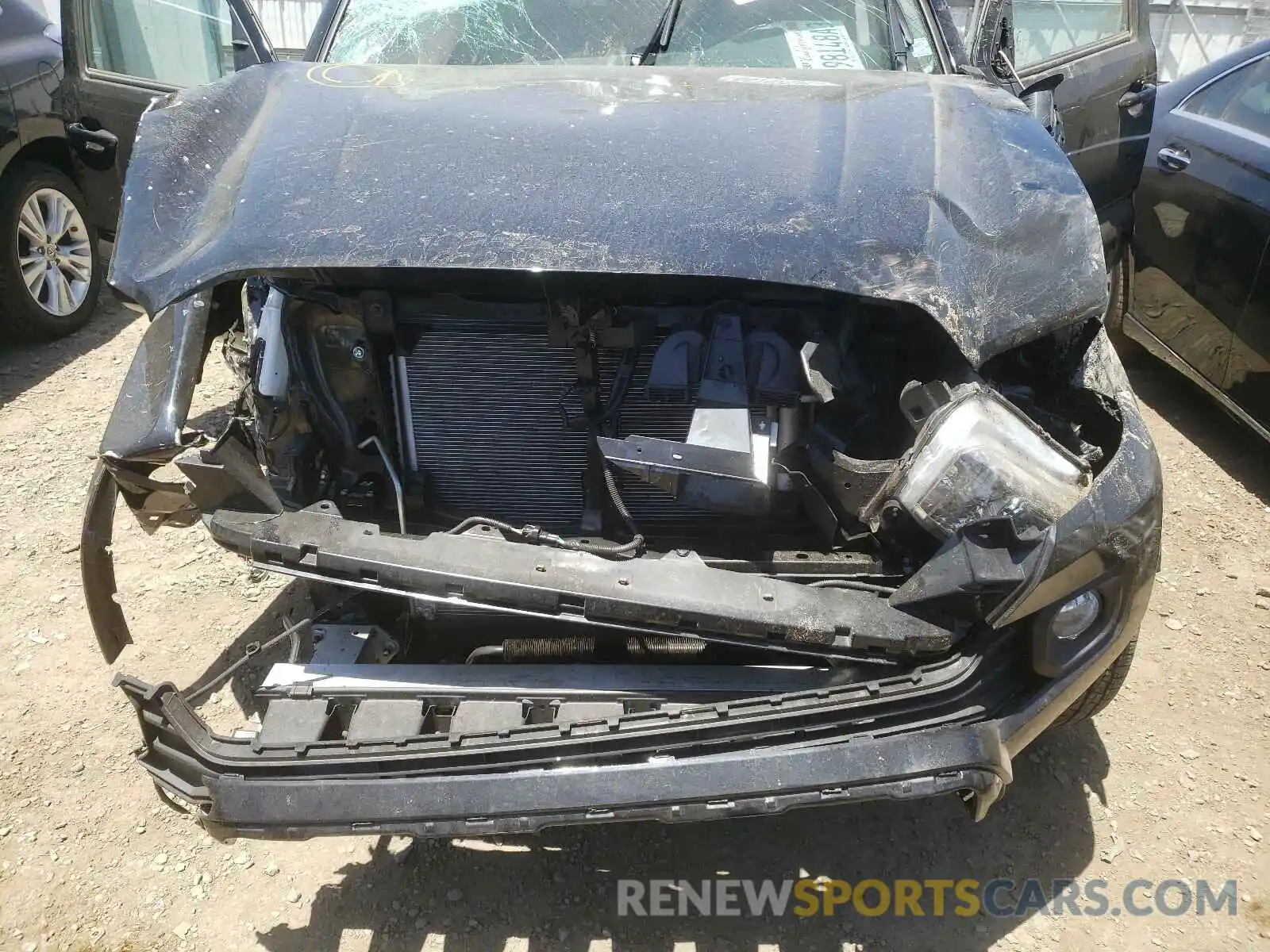 7 Photograph of a damaged car 3TMAZ5CN0LM138069 TOYOTA TACOMA 2020