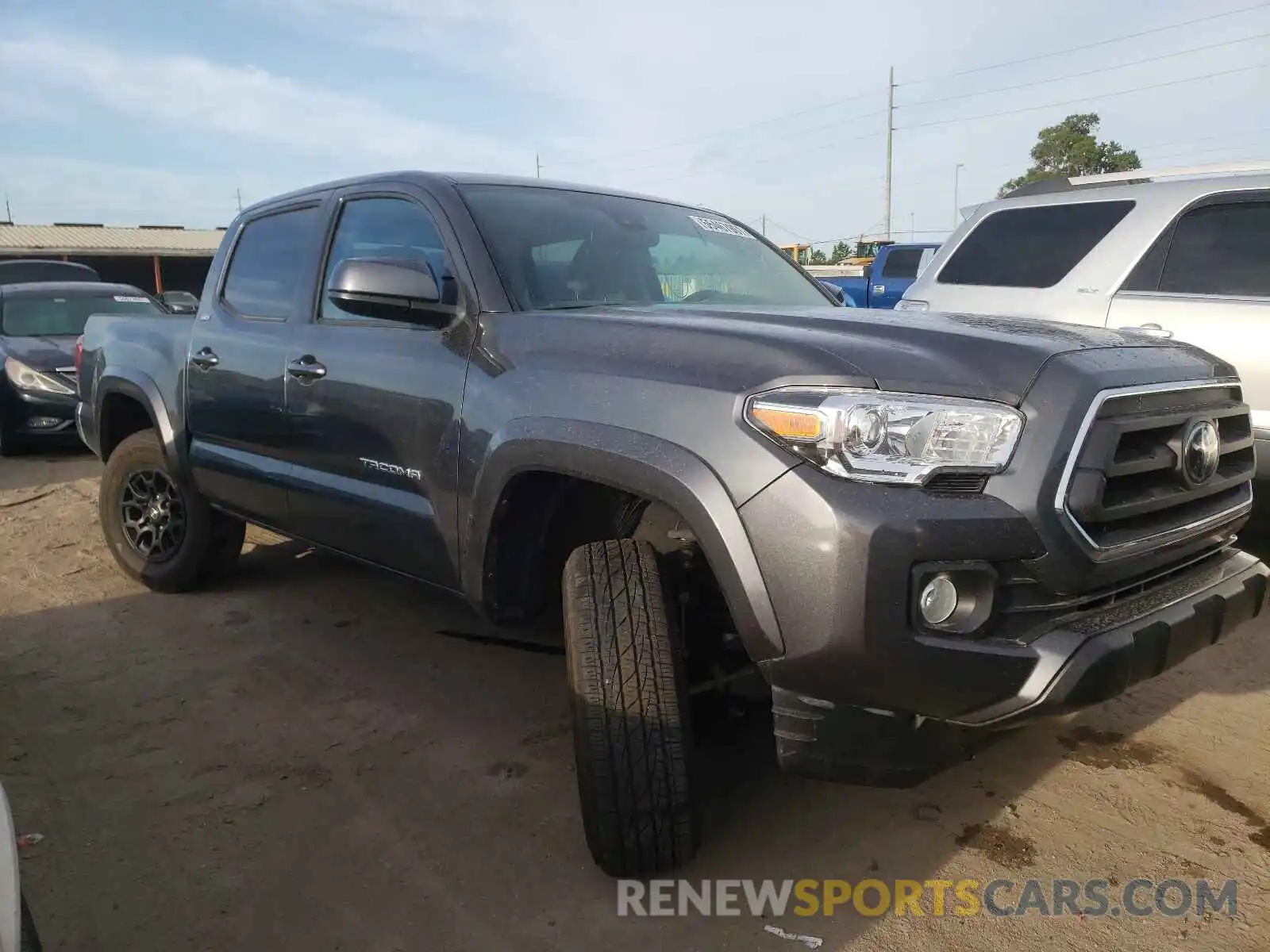 1 Photograph of a damaged car 3TMAZ5CN1LM119319 TOYOTA TACOMA 2020