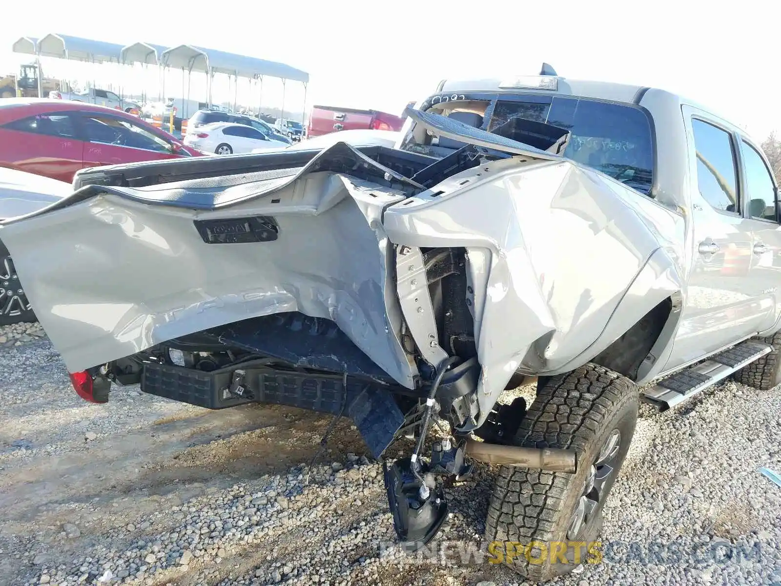 9 Фотография поврежденного автомобиля 3TMAZ5CN1LM120292 TOYOTA TACOMA 2020