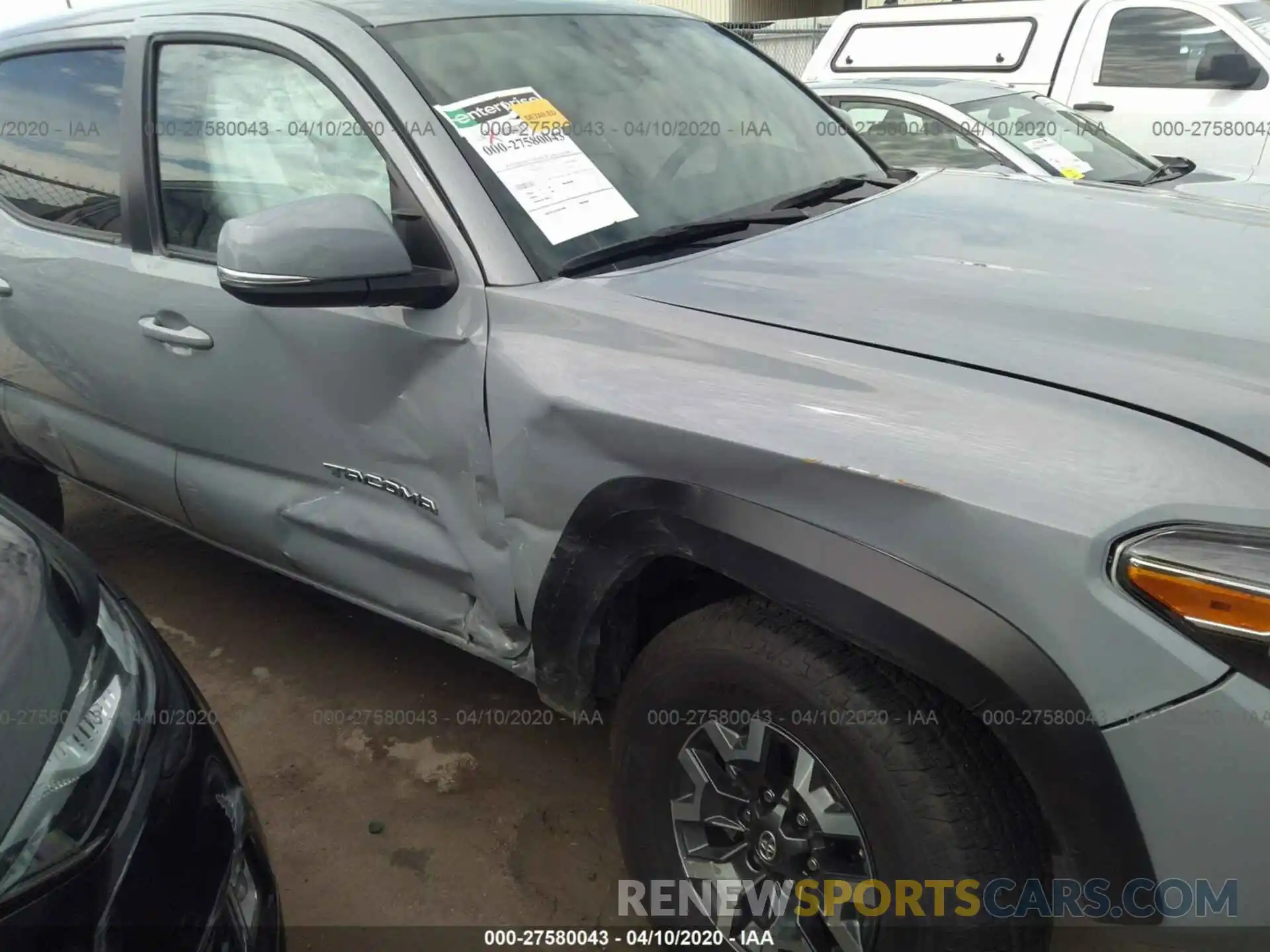 6 Photograph of a damaged car 3TMAZ5CN1LM121832 TOYOTA TACOMA 2020