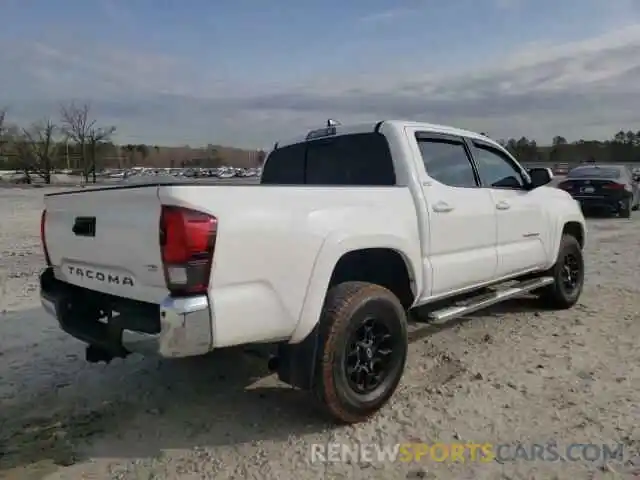 4 Photograph of a damaged car 3TMAZ5CN1LM124620 TOYOTA TACOMA 2020