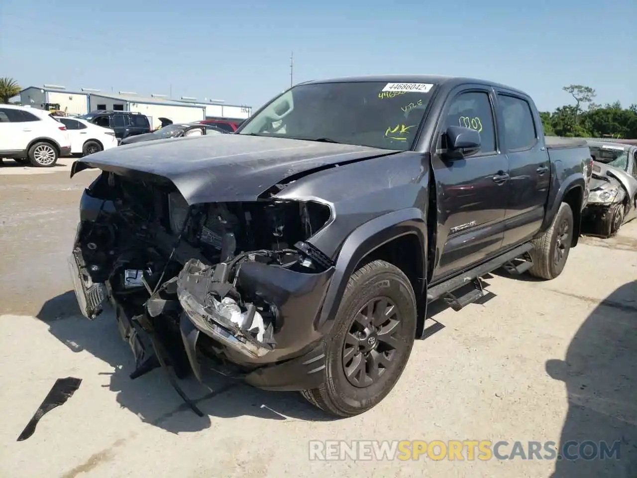 2 Фотография поврежденного автомобиля 3TMAZ5CN1LM128425 TOYOTA TACOMA 2020