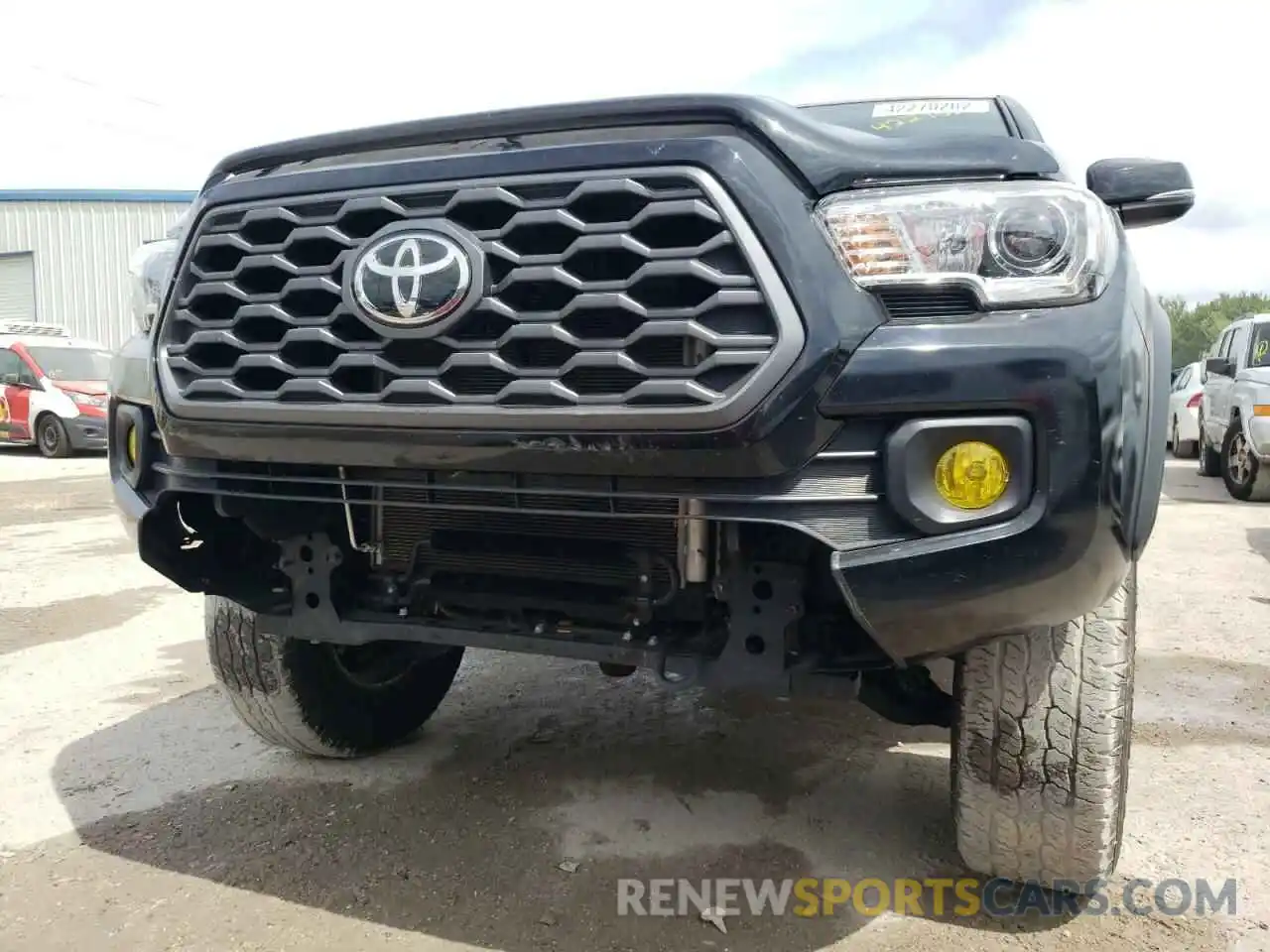 9 Photograph of a damaged car 3TMAZ5CN1LM134614 TOYOTA TACOMA 2020