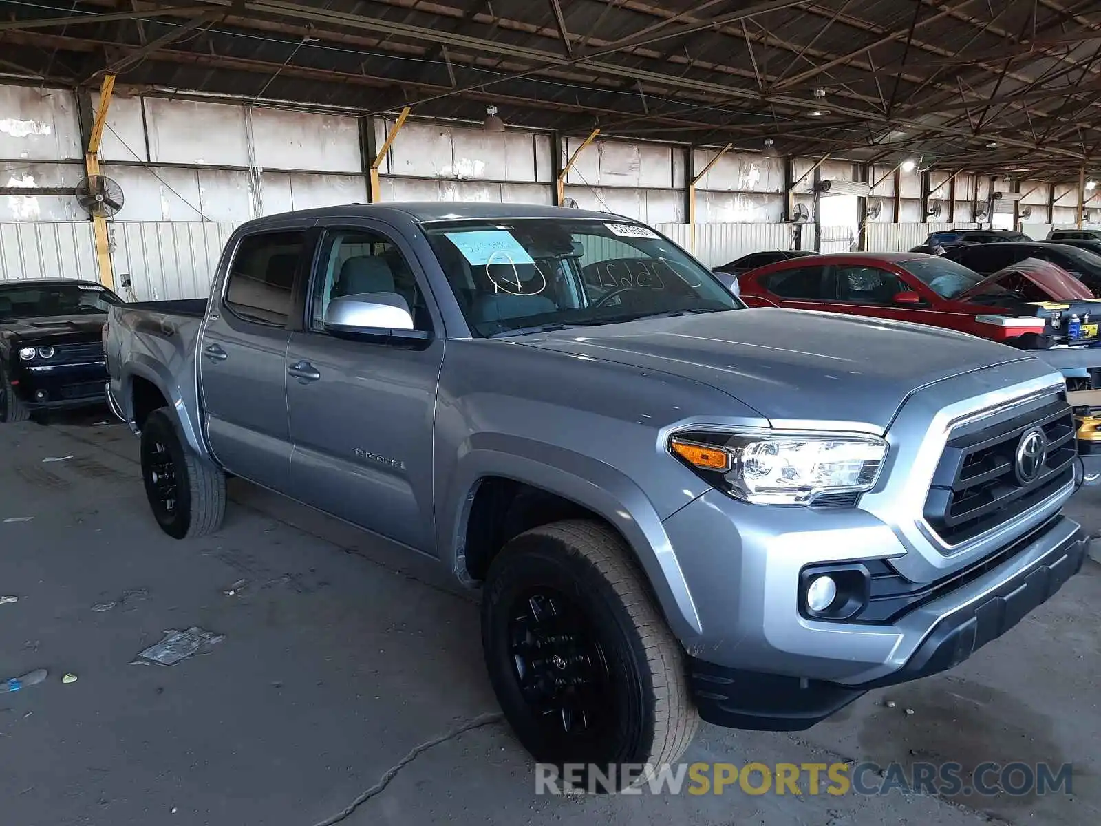 1 Photograph of a damaged car 3TMAZ5CN1LM134659 TOYOTA TACOMA 2020