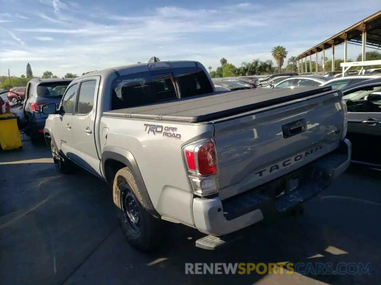 3 Photograph of a damaged car 3TMAZ5CN2LM116218 TOYOTA TACOMA 2020