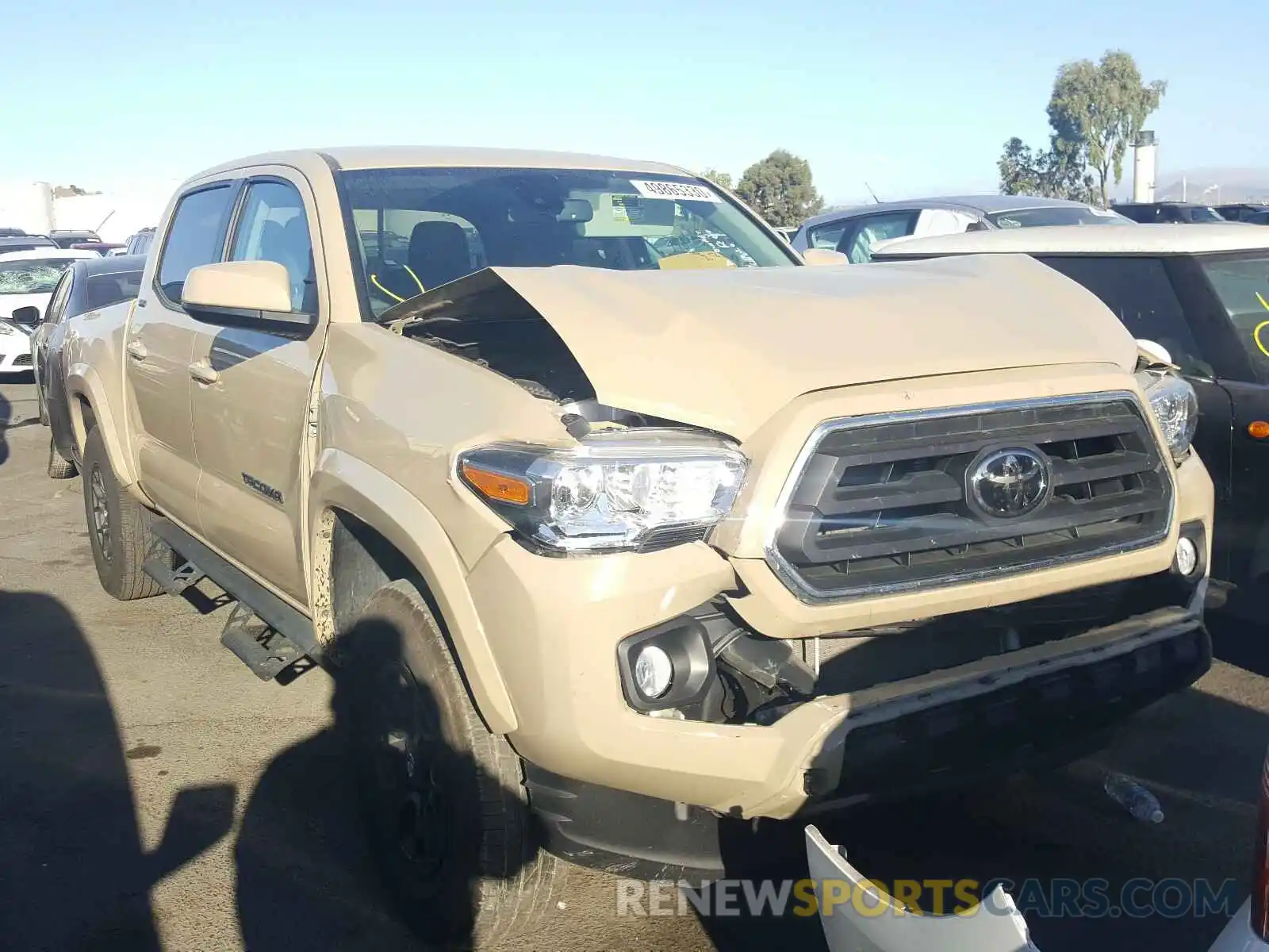 1 Photograph of a damaged car 3TMAZ5CN2LM118230 TOYOTA TACOMA 2020