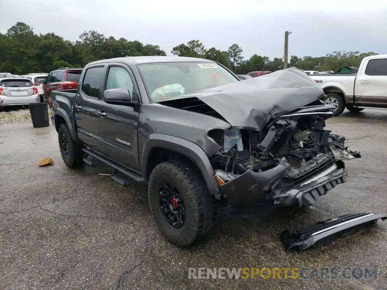 1 Photograph of a damaged car 3TMAZ5CN2LM118289 TOYOTA TACOMA 2020