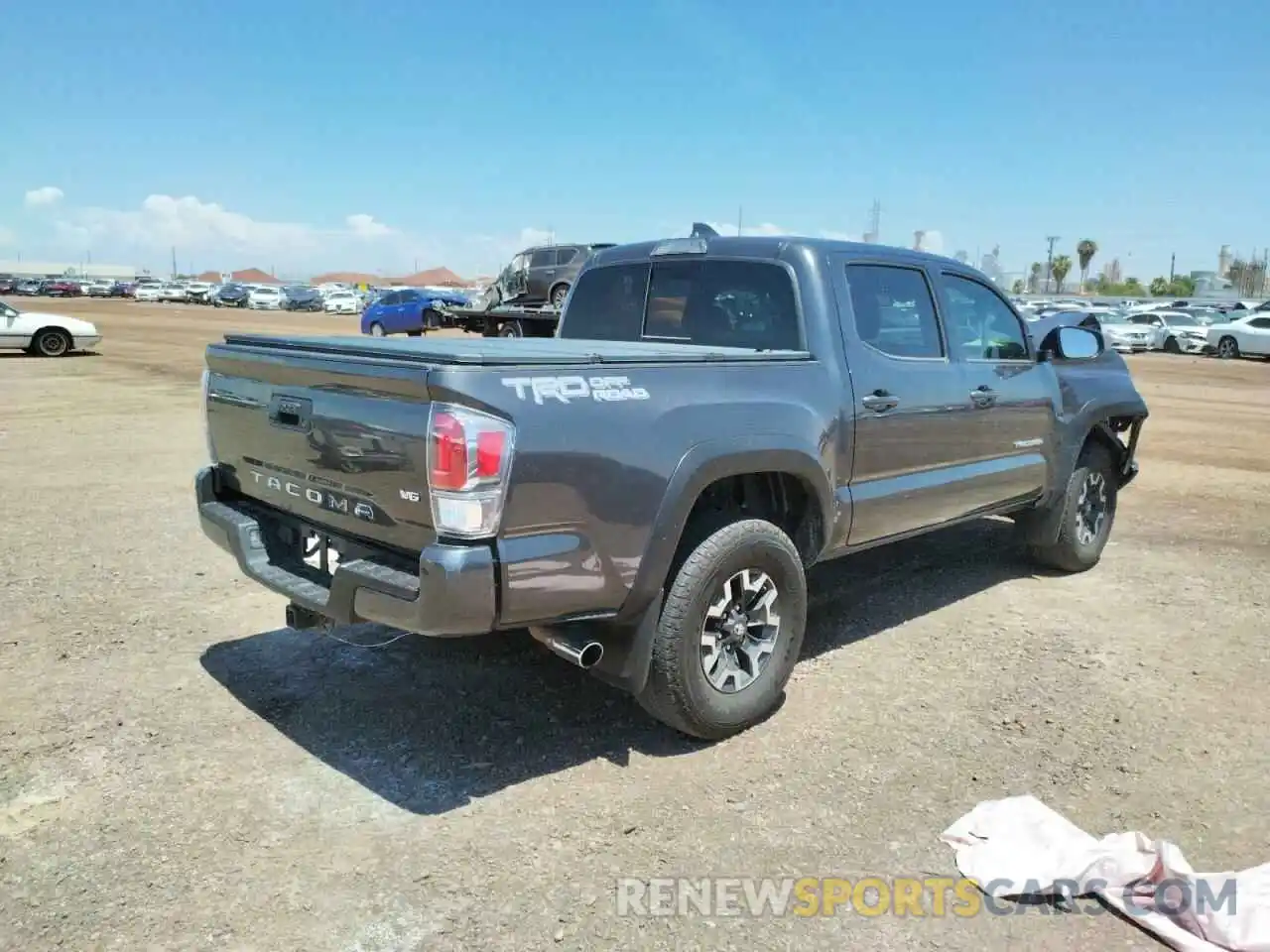 4 Photograph of a damaged car 3TMAZ5CN2LM120236 TOYOTA TACOMA 2020