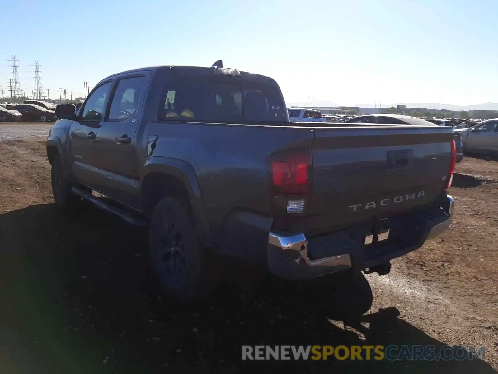 3 Photograph of a damaged car 3TMAZ5CN2LM124447 TOYOTA TACOMA 2020