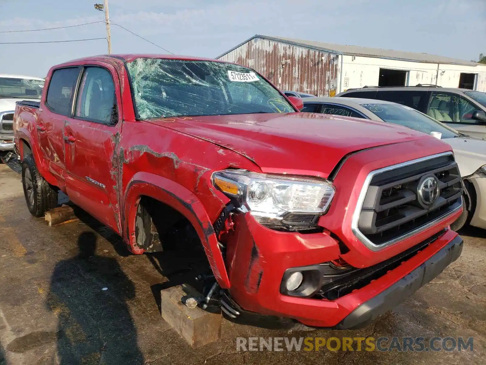 1 Photograph of a damaged car 3TMAZ5CN2LM133469 TOYOTA TACOMA 2020