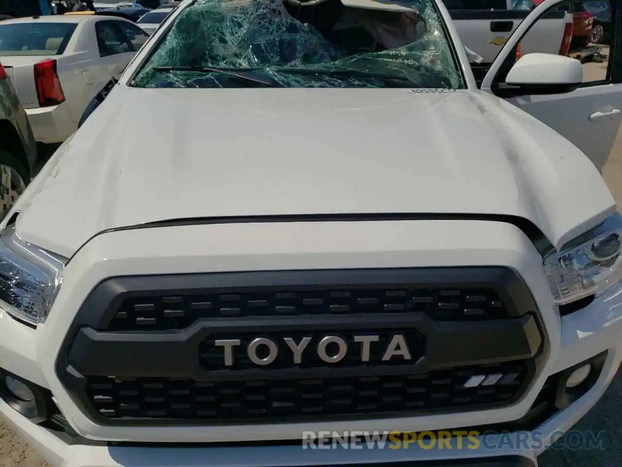 7 Photograph of a damaged car 3TMAZ5CN2LM134444 TOYOTA TACOMA 2020