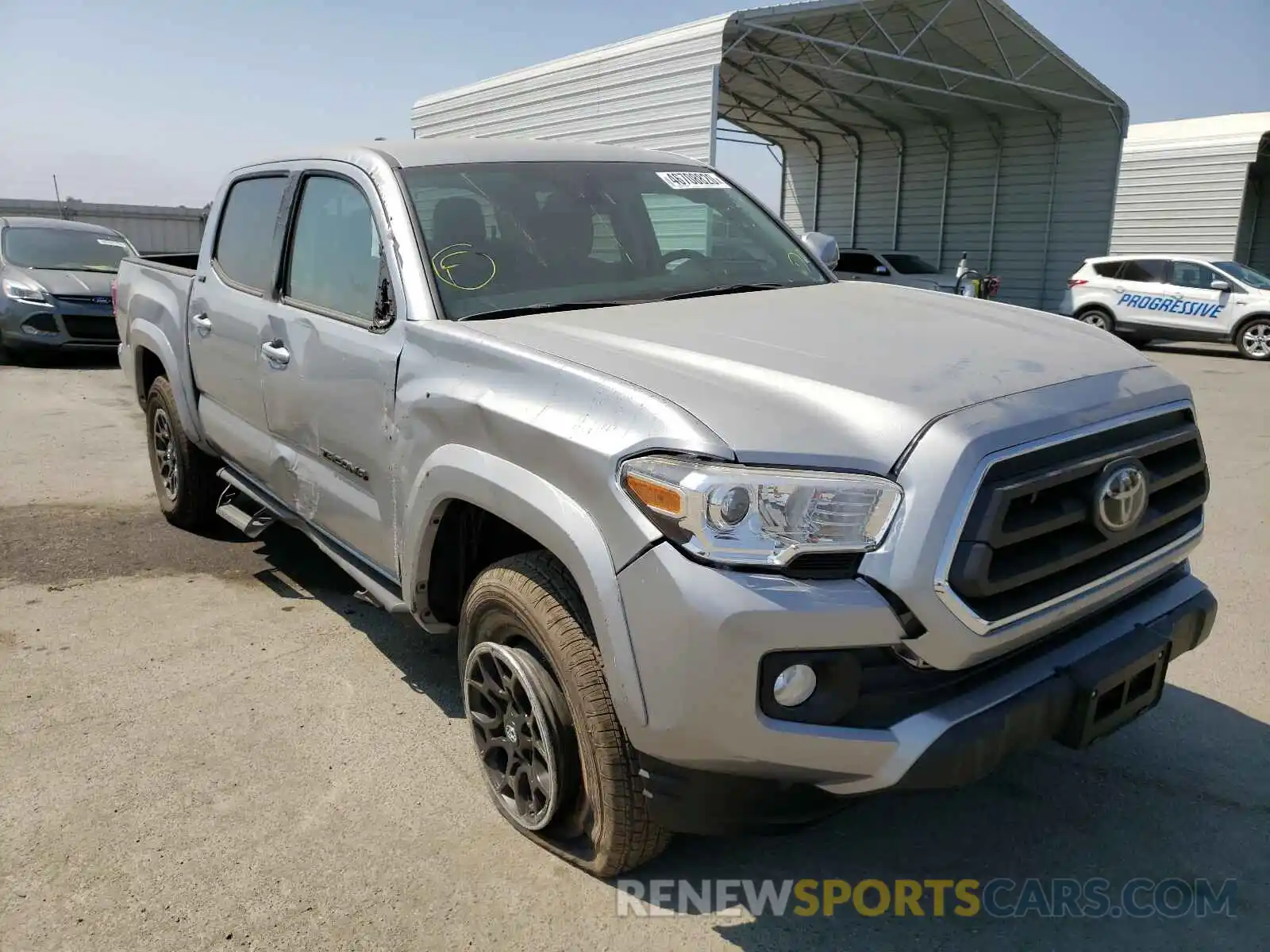 1 Photograph of a damaged car 3TMAZ5CN2LM137439 TOYOTA TACOMA 2020