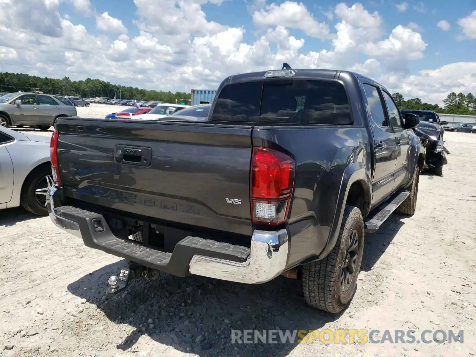 4 Photograph of a damaged car 3TMAZ5CN3LM127597 TOYOTA TACOMA 2020