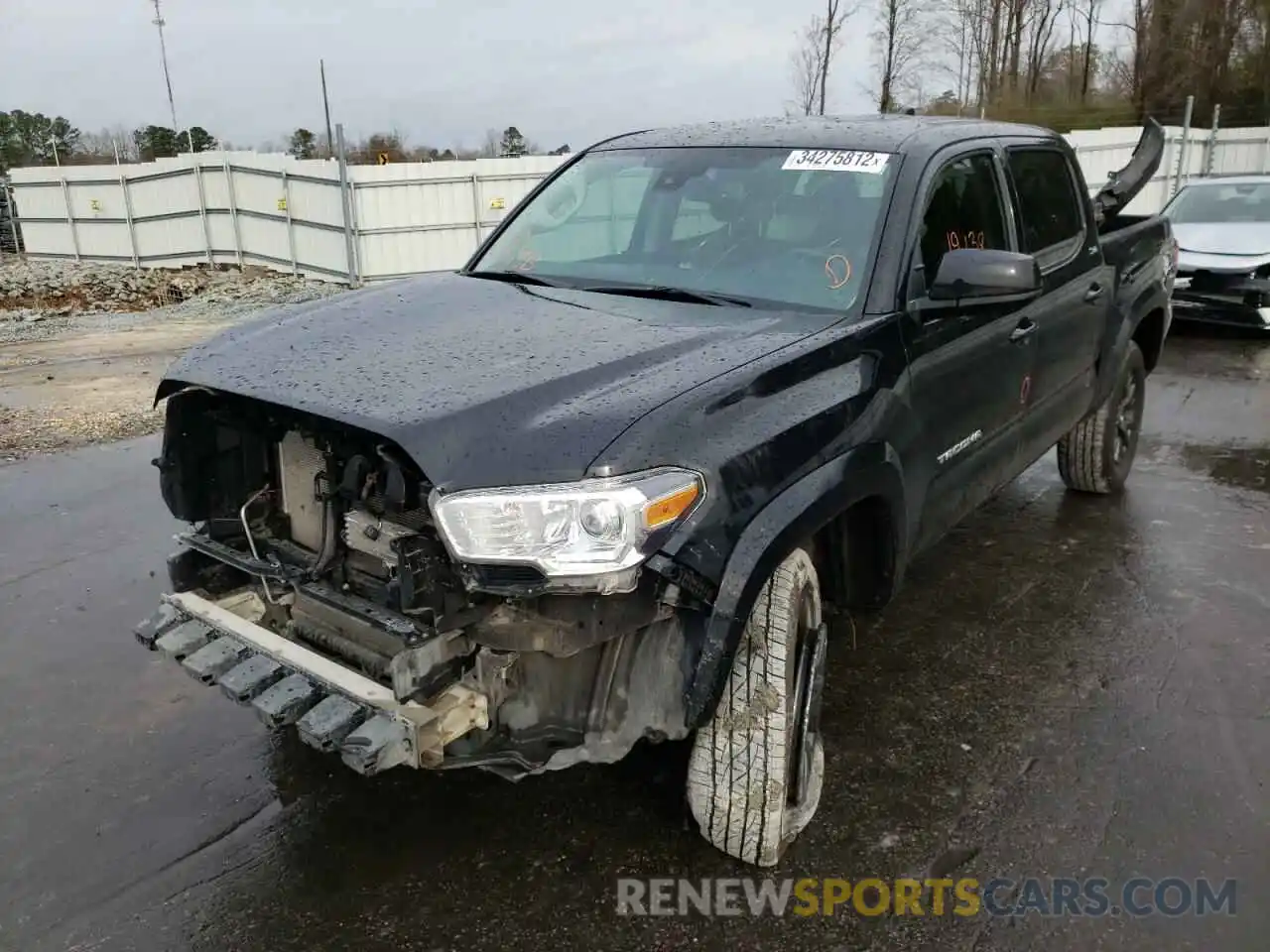 2 Photograph of a damaged car 3TMAZ5CN3LM129110 TOYOTA TACOMA 2020