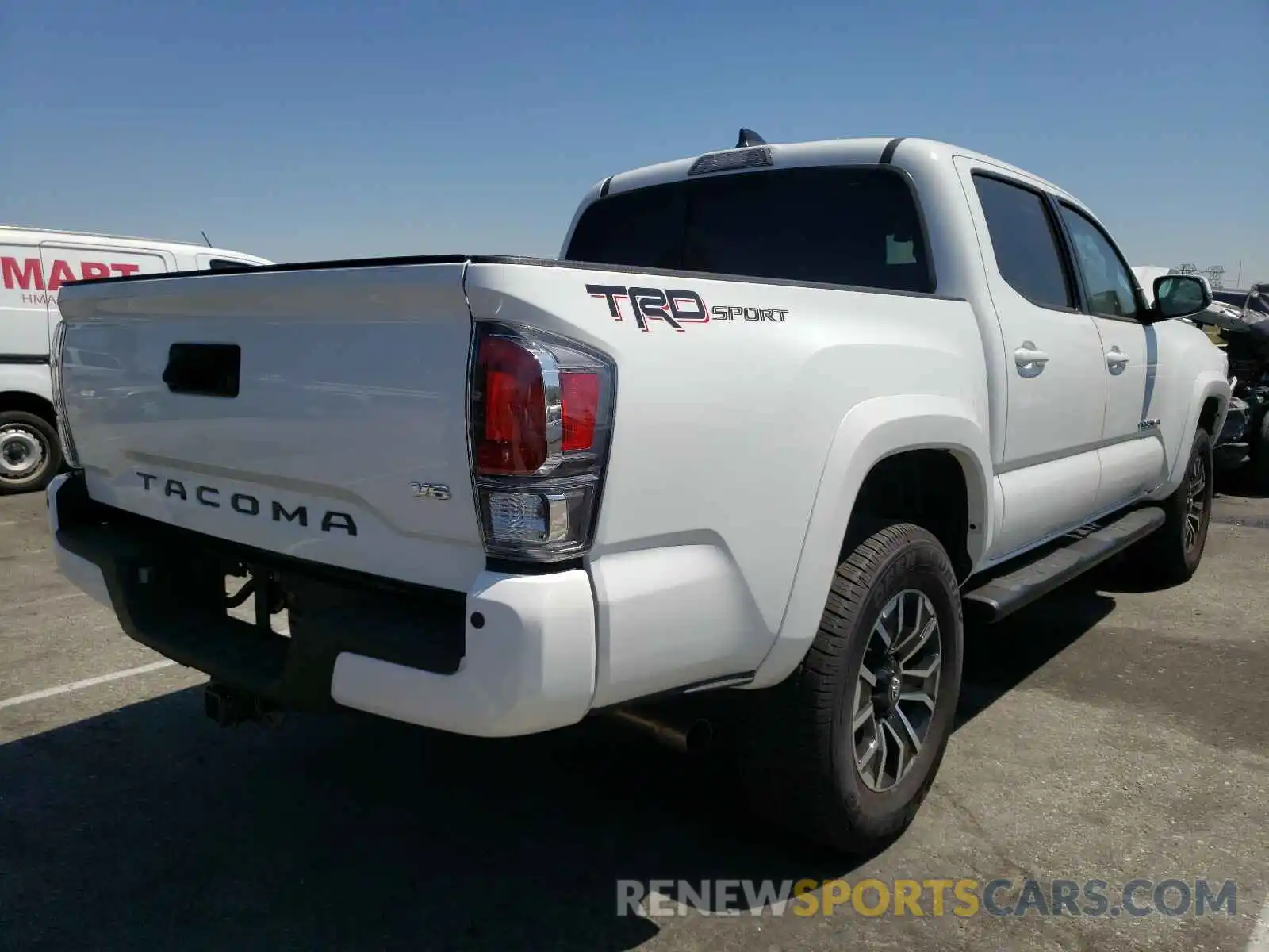 4 Фотография поврежденного автомобиля 3TMAZ5CN3LM132203 TOYOTA TACOMA 2020